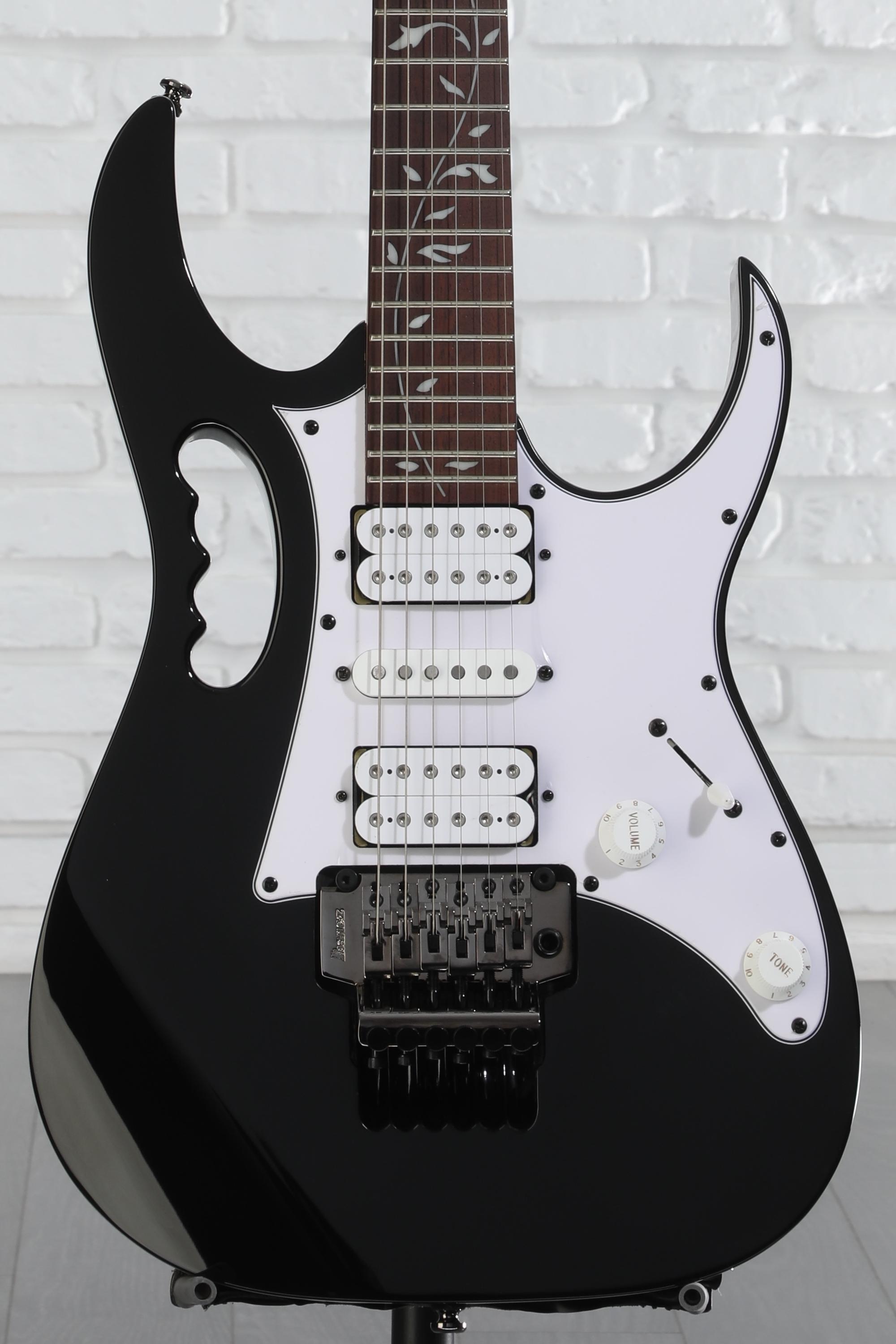 ギター Ibanez  Steve Vai Signature JEMJR-WH Amazon.com: Ibanez JEMJR Steve Vai - White : Musical Instruments