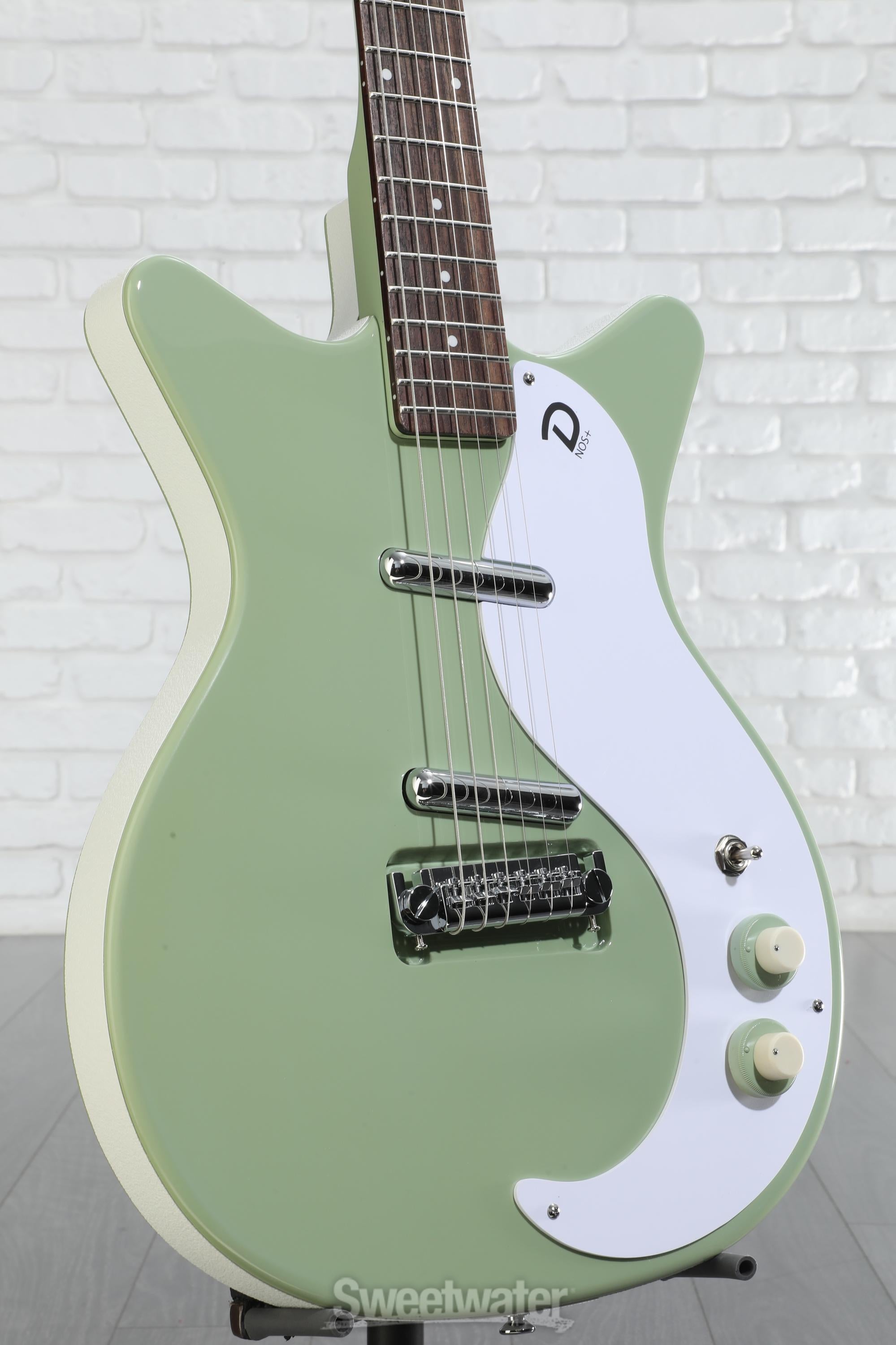 Danelectro 59M NOS+ Seafoam Green エレキギター Danelectro '59 NOS+ Electric Guitar - Seafoam Green – Walt