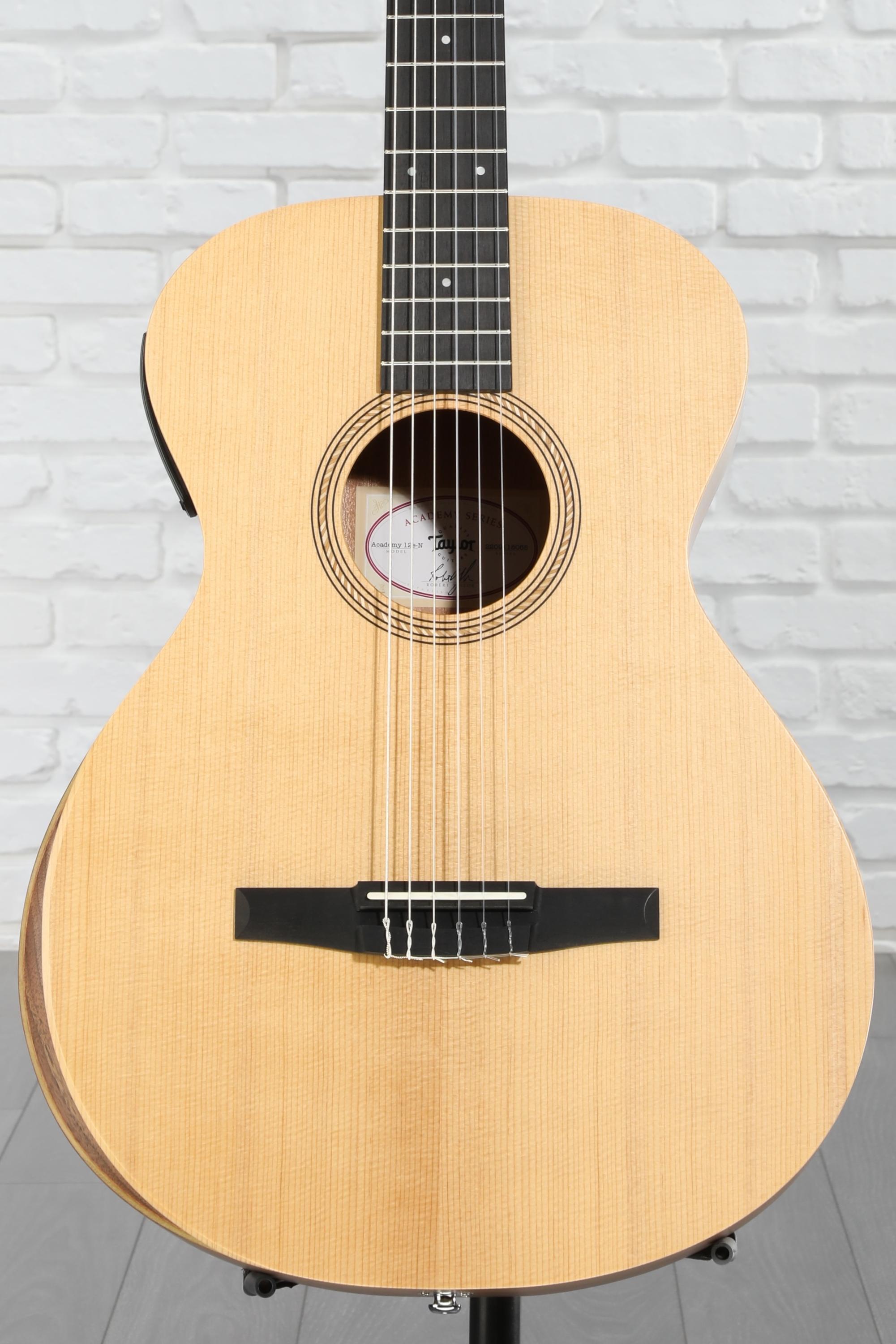 Taylor Academy 12e-N Nylon-string Acoustic-electric Guitar