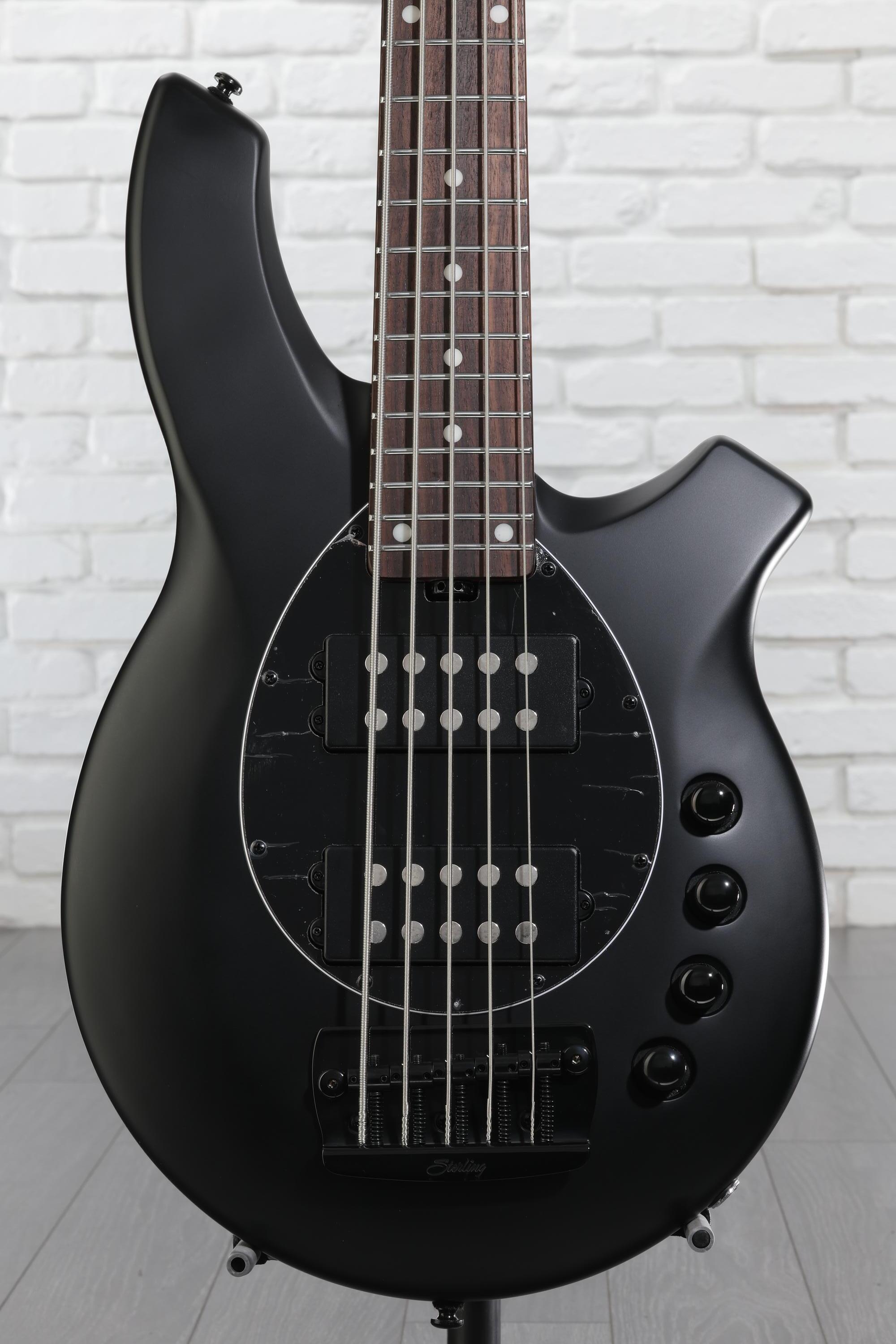 ベース Musicman Bongo 5 SH Stealth Black Ernie Ball Music Man Bongo 5 Bass Guitar - Stealth Black