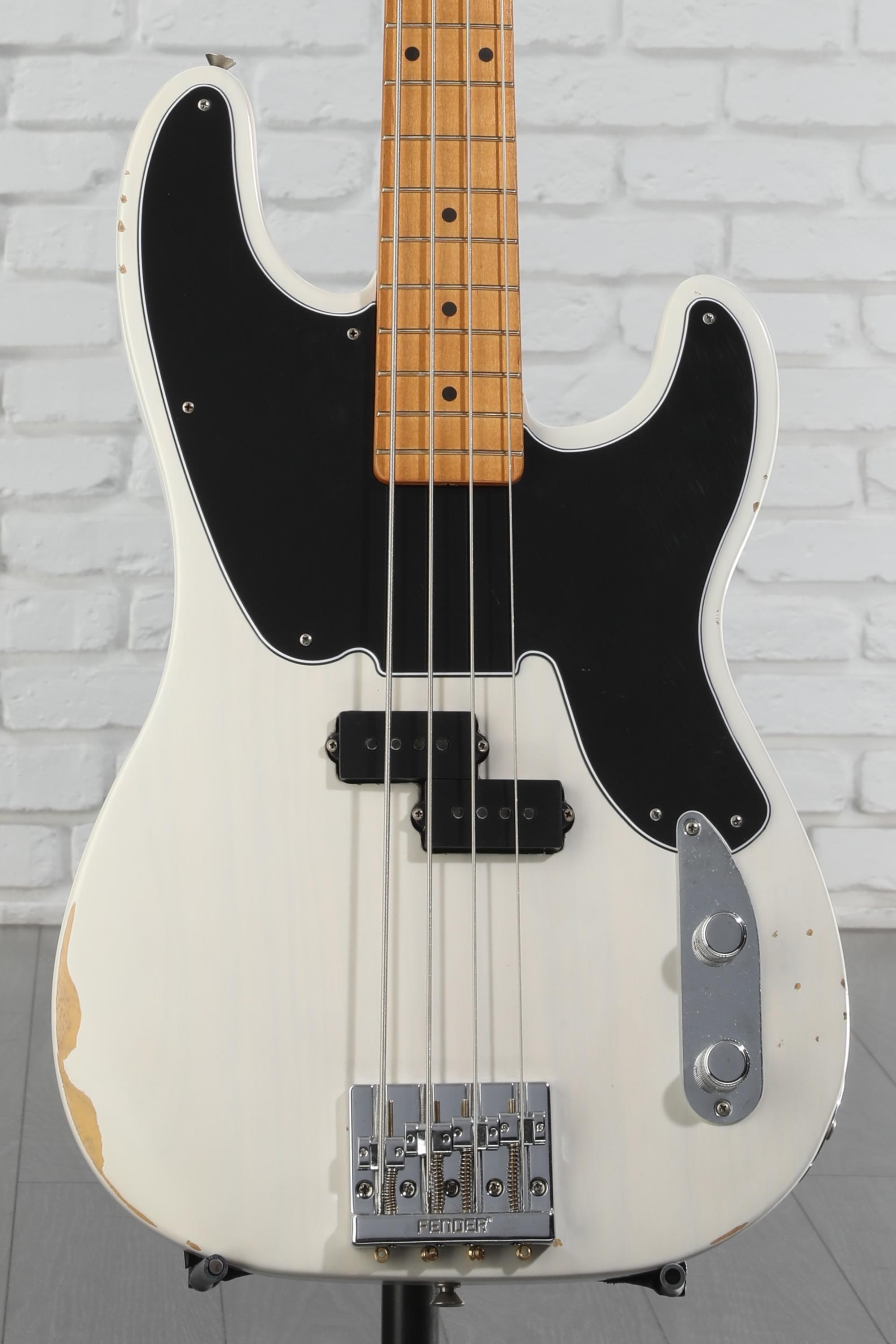 Fender Mike Dirnt Road Worn Precision Bass - White Blonde