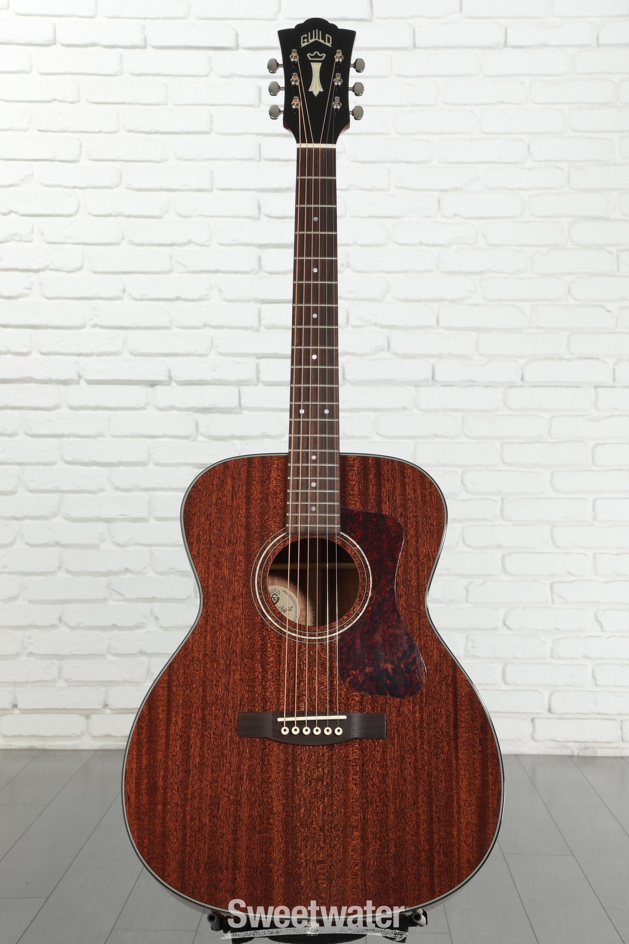 Guild OM-120, Orchestra Acoustic Guitar - Natural Reviews | Sweetwater