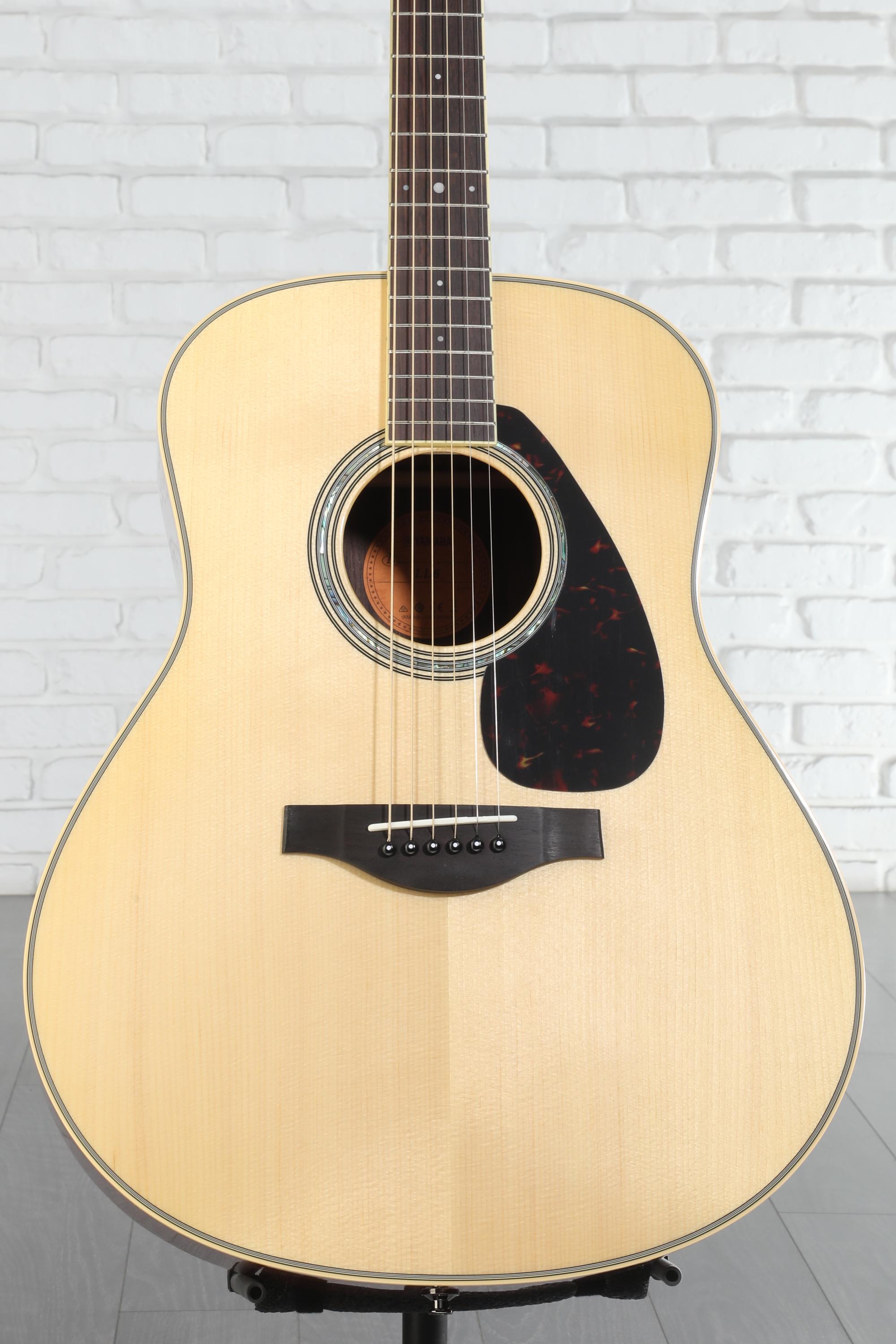 Yamaha LL6 ARE Original Jumbo Acoustic Guitar - Natural Reviews