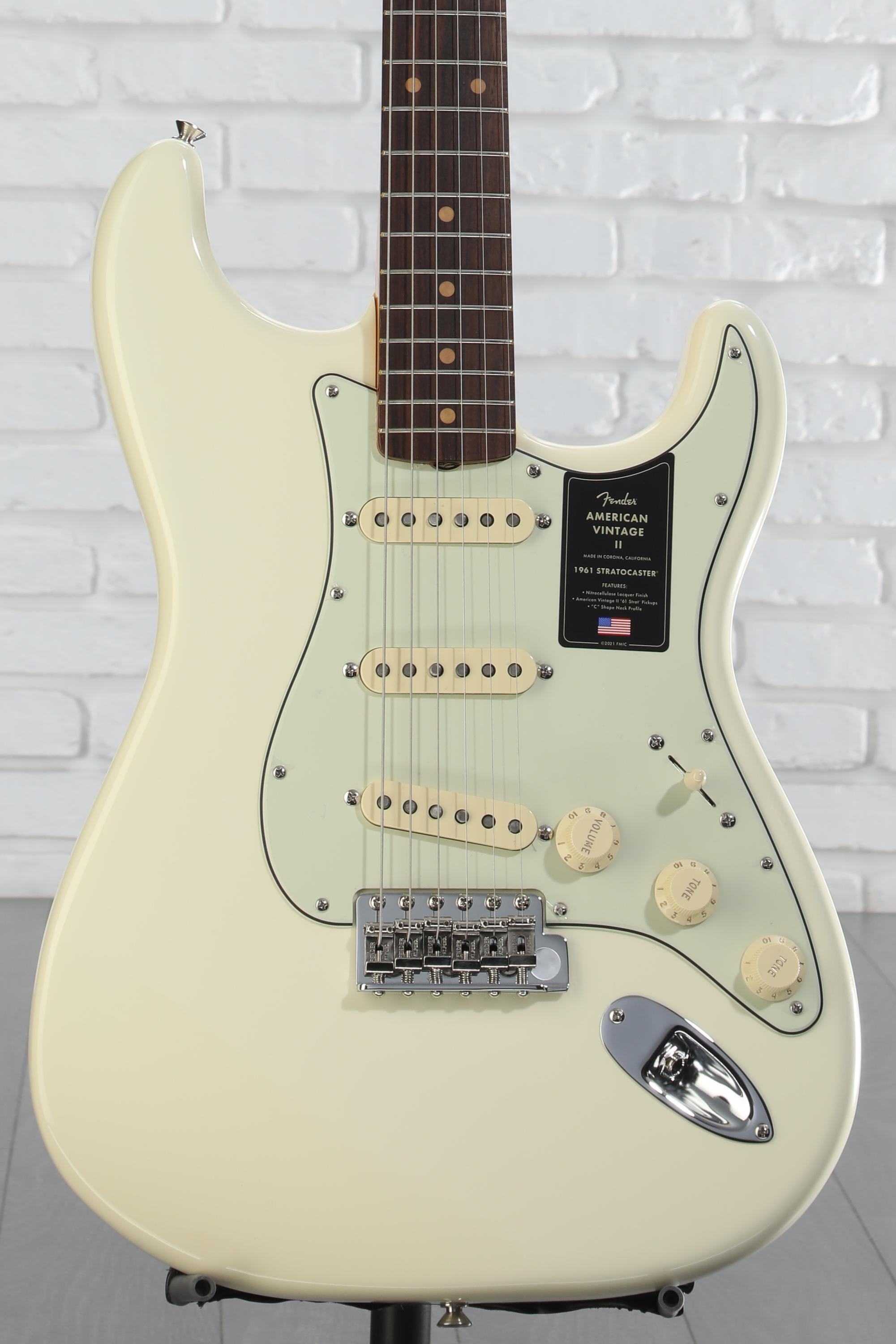 ギター Fender USA American Vintage Stratocaster Fender American Vintage II 1961 Stratocaster Electric Guitar