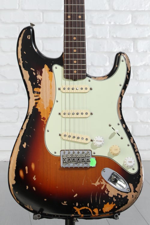 Fender Mike McCready Stratocaster Electric Guitar - 3-color Sunburst