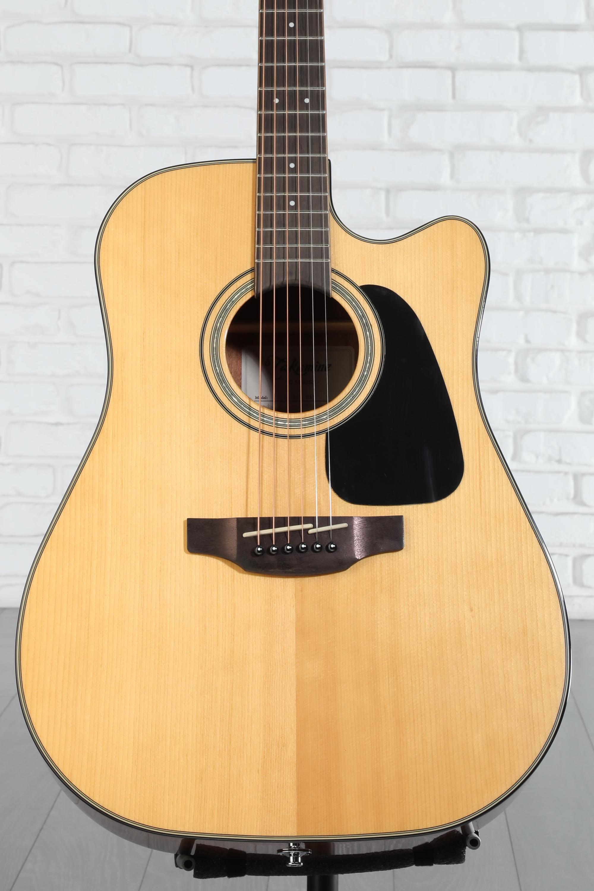 Takamine GD30CE Acoustic-Electric Guitar - Natural Reviews