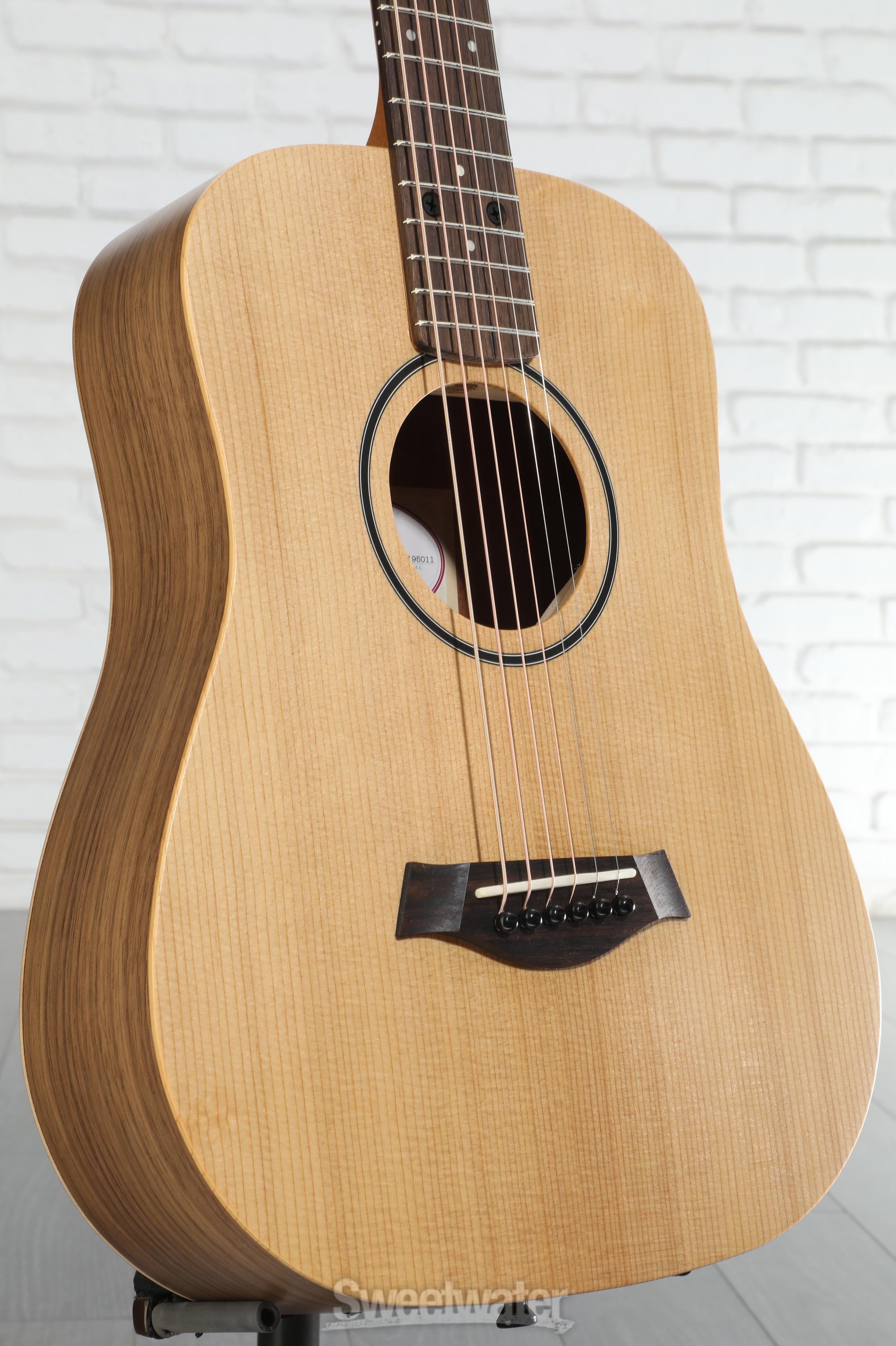 Taylor Baby Taylor BT1 Walnut Acoustic Guitar - Natural
