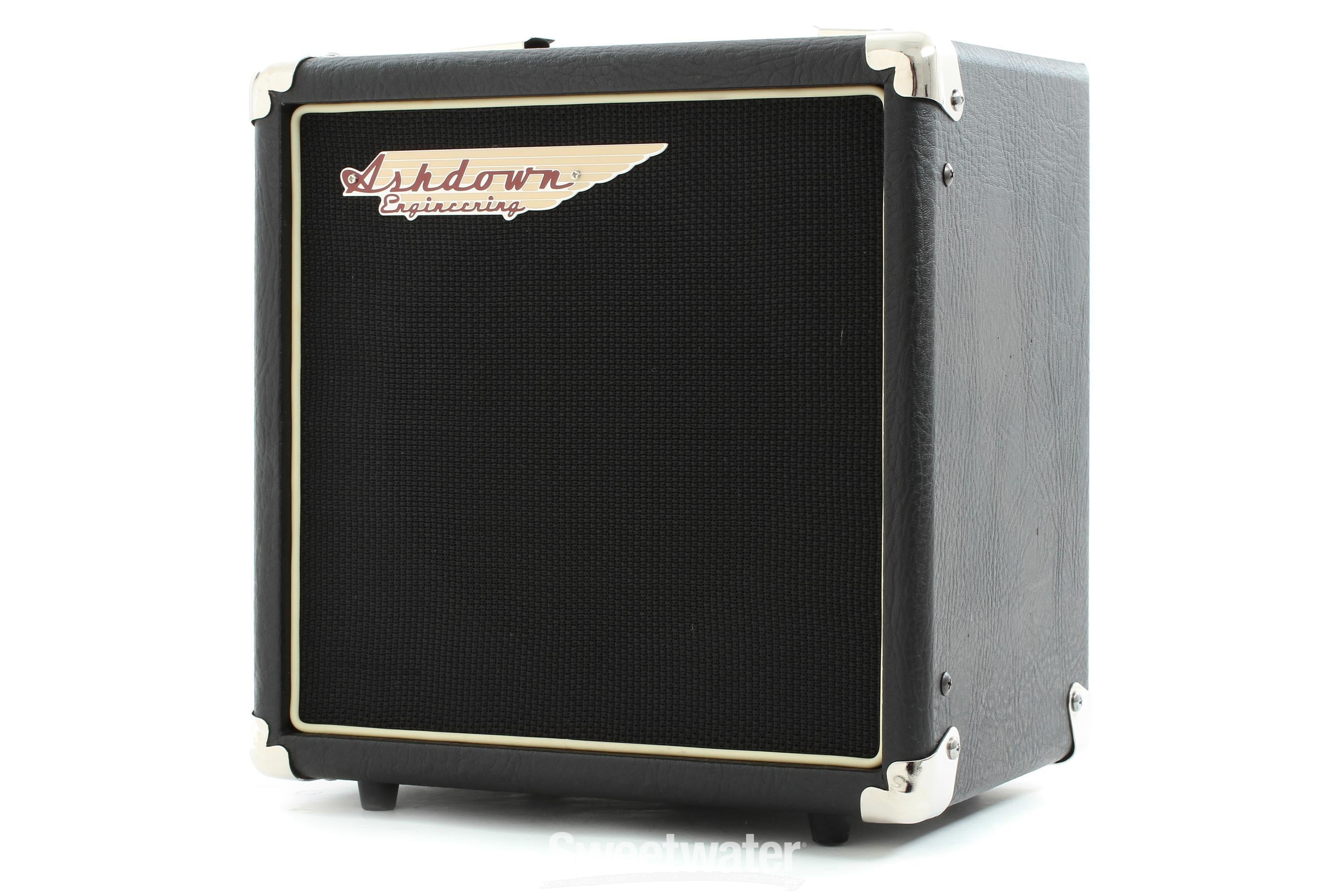 Ashdown AAA Tour Bus 15 1x8