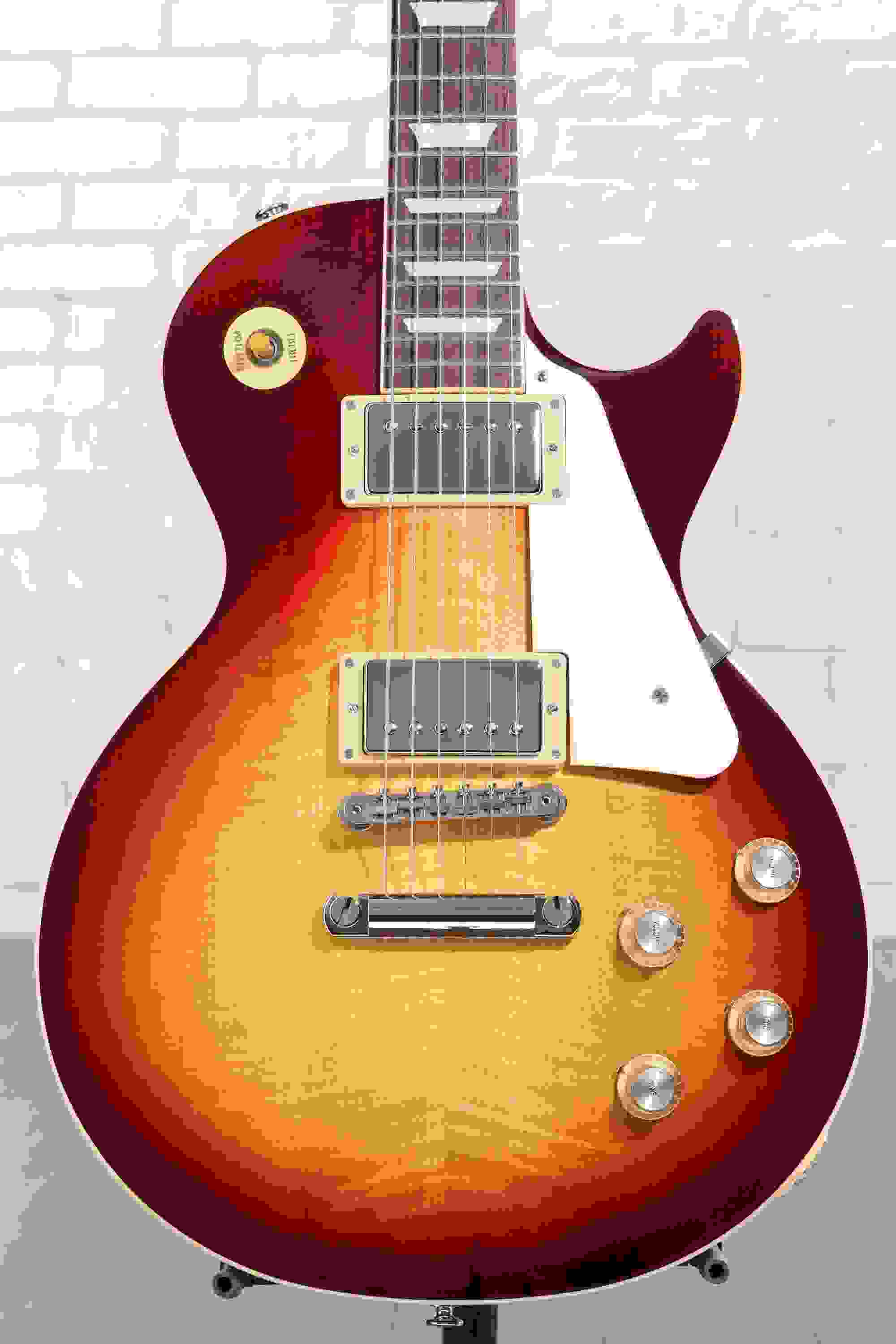 Gibson Les Paul Standard '60s Electric Guitar - Bourbon Burst