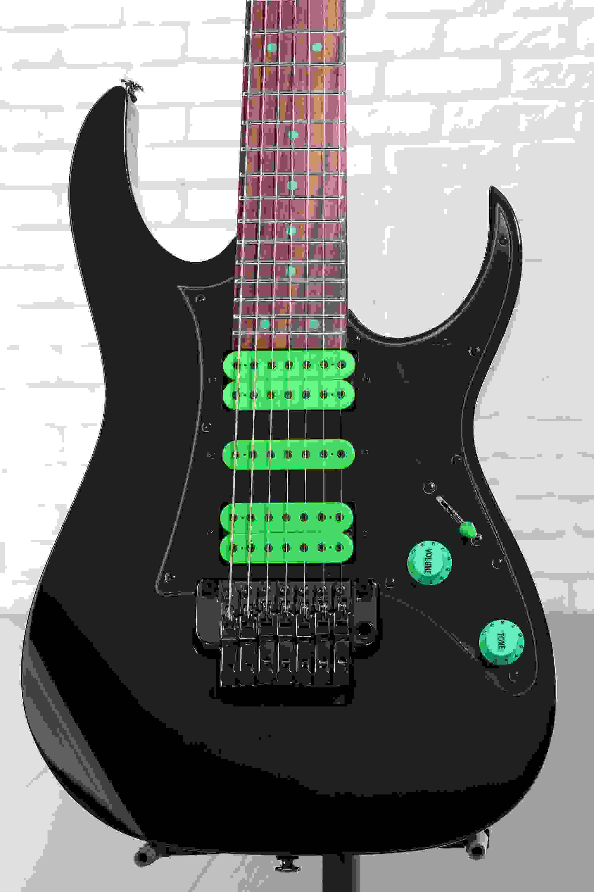 Ibanez Steve Vai Signature Premium Universe UV70P 7-string Electric Guitar - Black