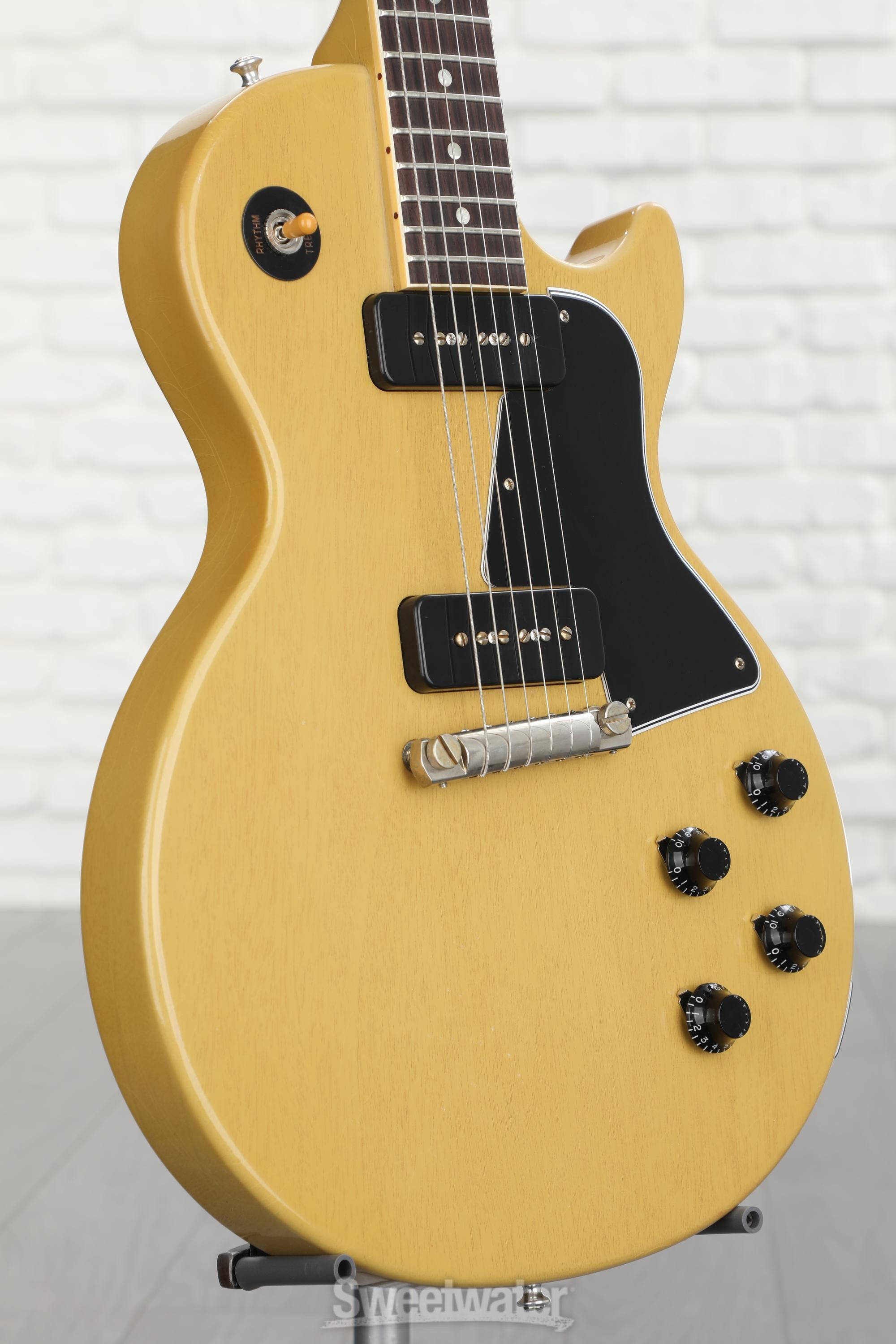 Gibson Custom 1957 Les Paul Special Single Cut Reissue Electric Guitar -  Murphy Lab Ultra Light Aged TV Yellow