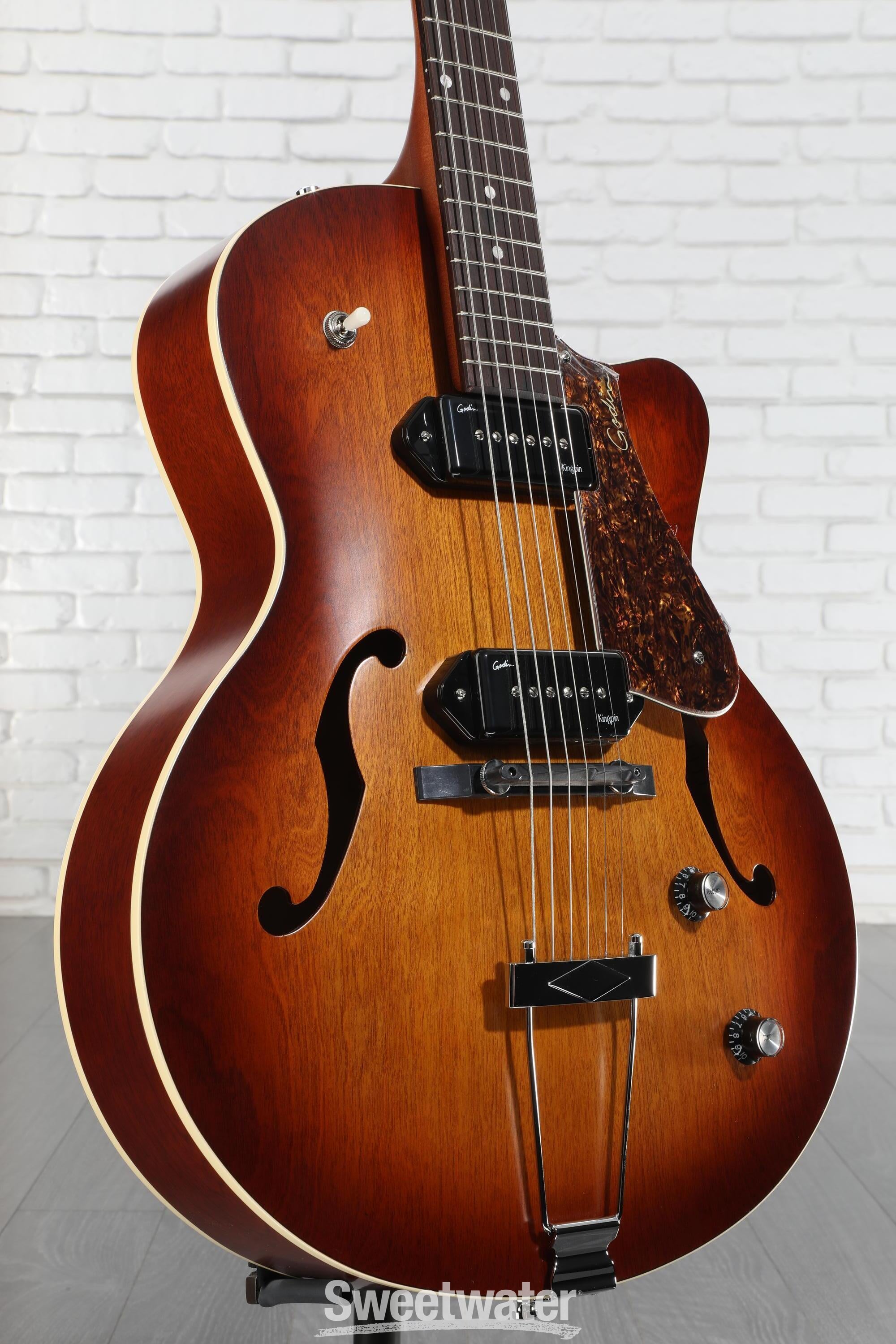 Godin 5th avenue KingpinⅡ cw Godin 5th Avenue CW Kingpin II - Natural | Sweetwater