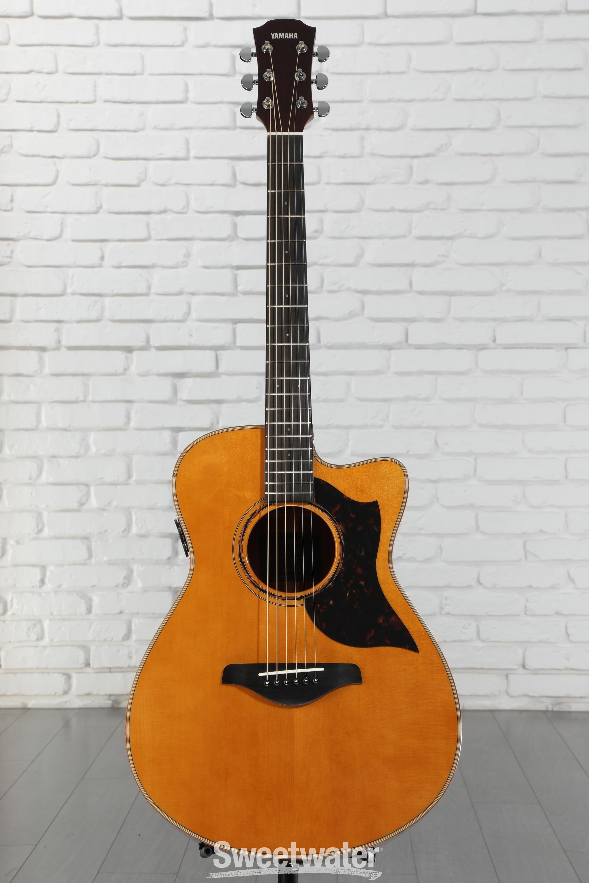 Yamaha AC3M ARE Concert Cutaway Acoustic-electric Guitar