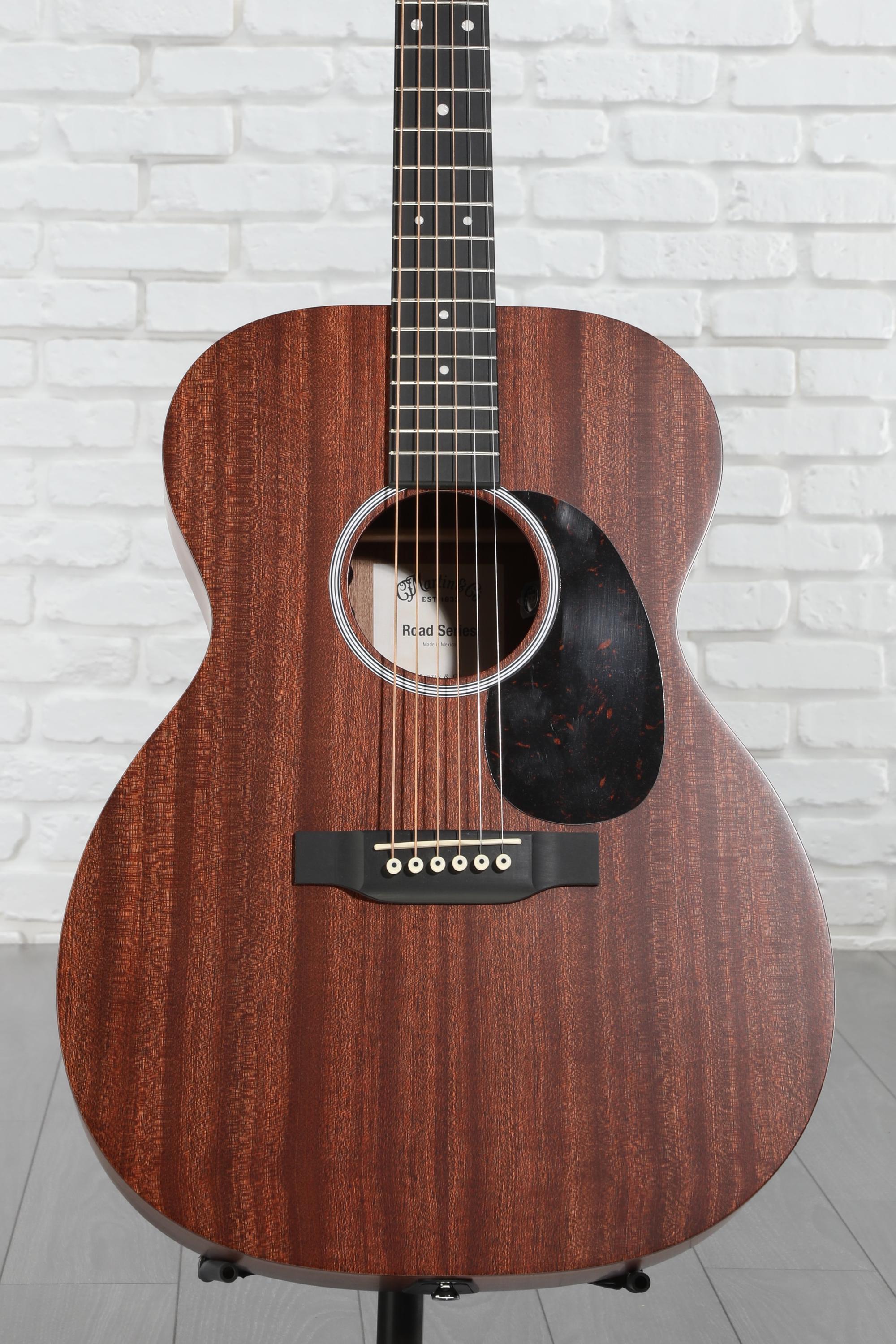 Martin 000-10E Road Series Acoustic-Electric Guitar - Natural