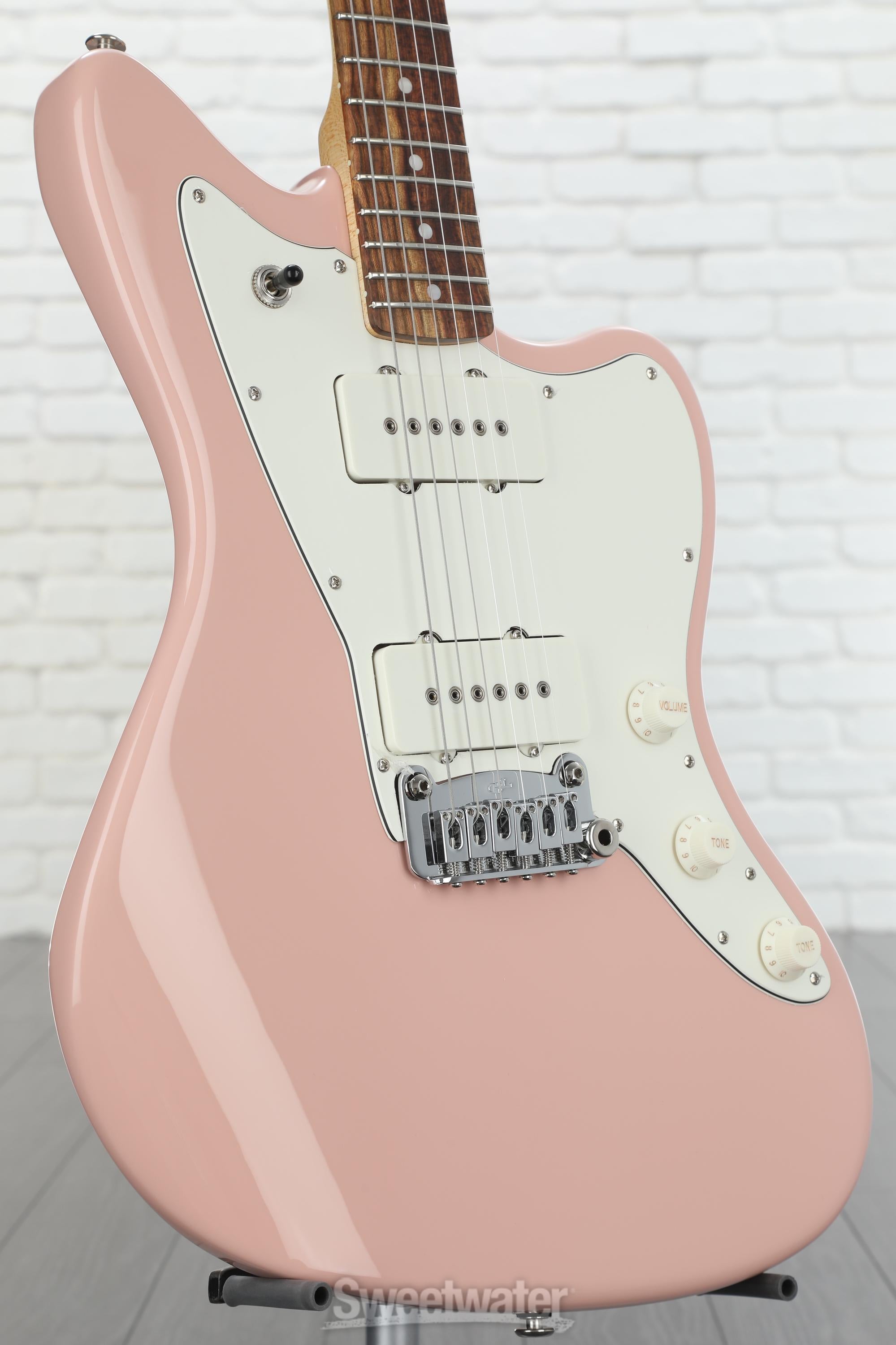 G&L Fullerton Deluxe Doheny Electric Guitar - Shell Pink | Sweetwater