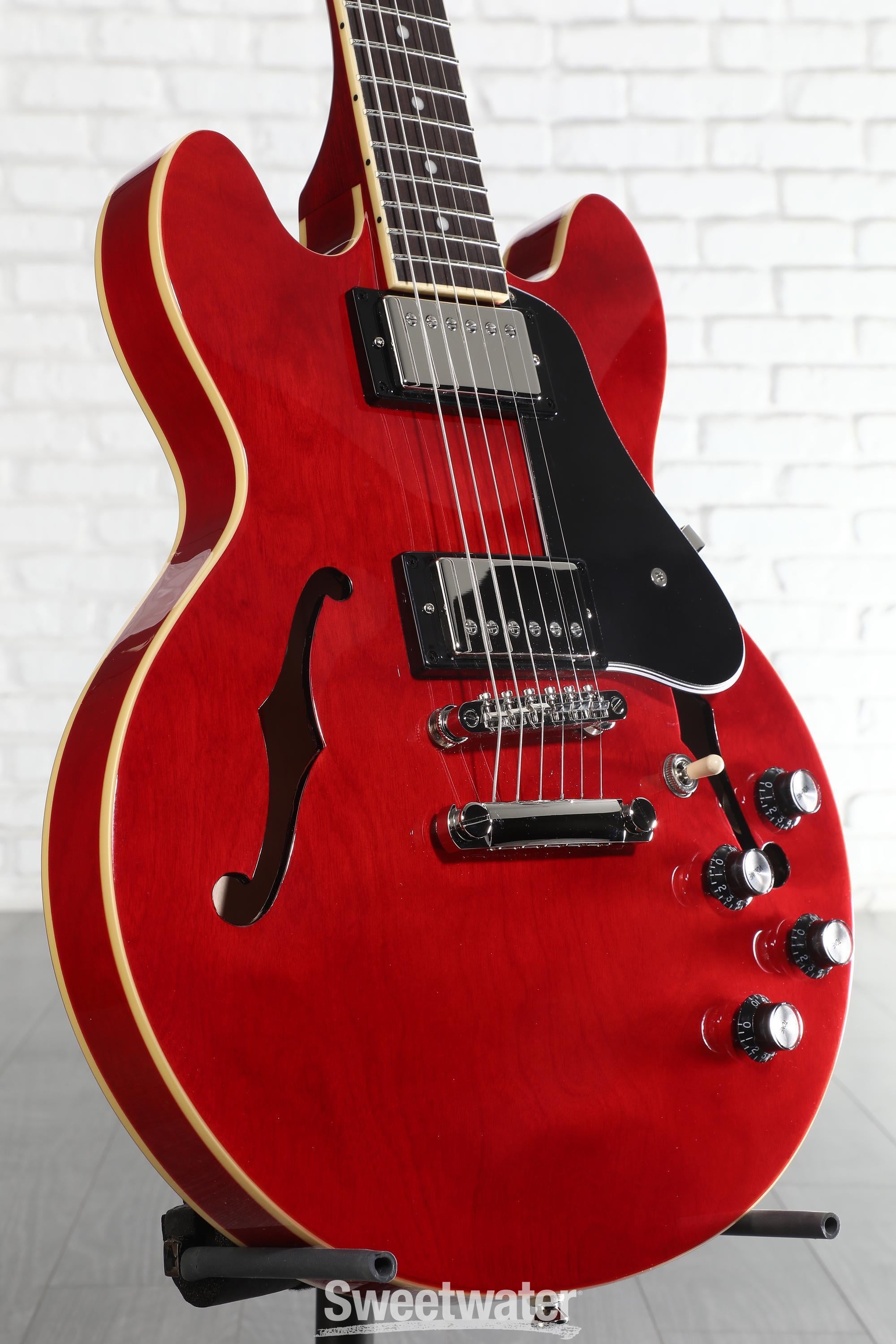 Photo of Epiphone ES-339 Semi-hollowbody - Cherry