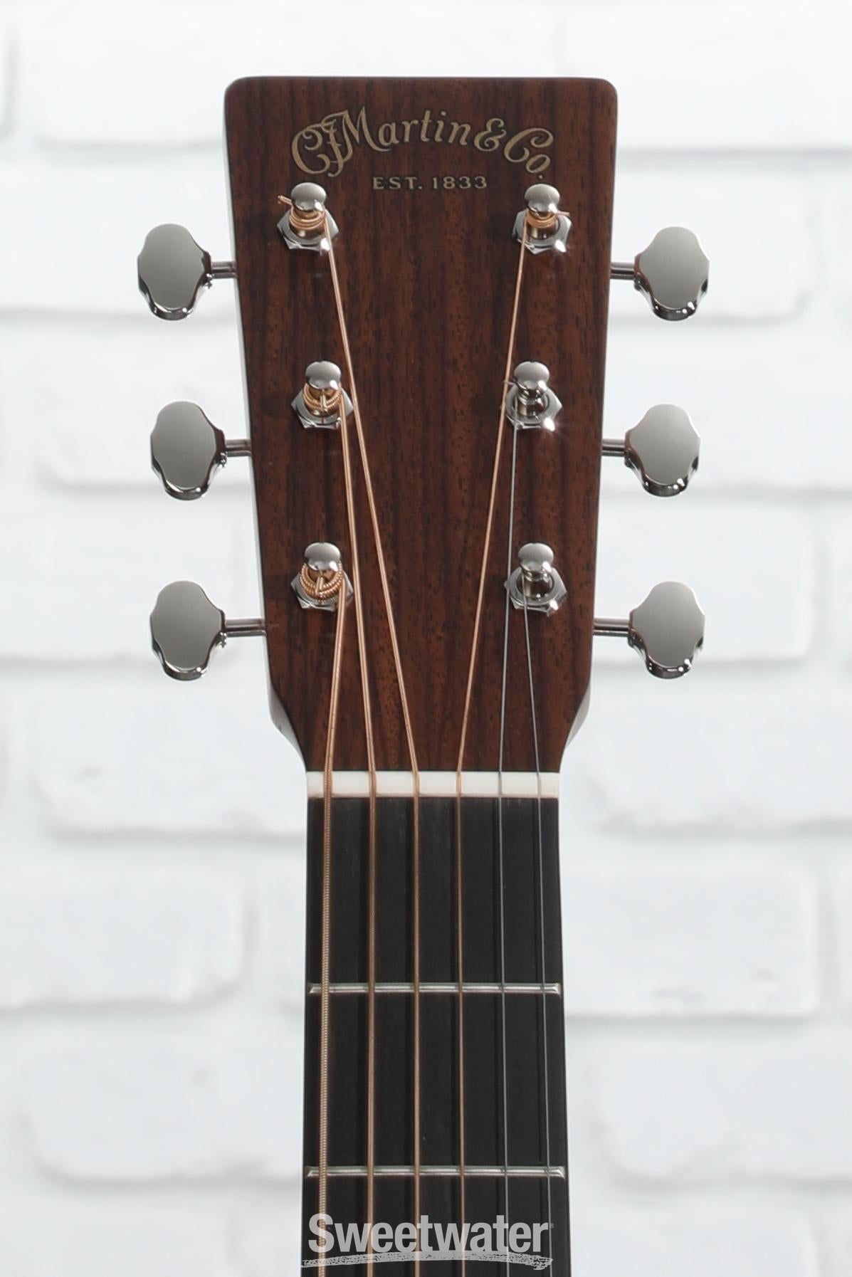 Martin D-18 Standard Series Acoustic Guitar - Natural Aging Toner (2025)