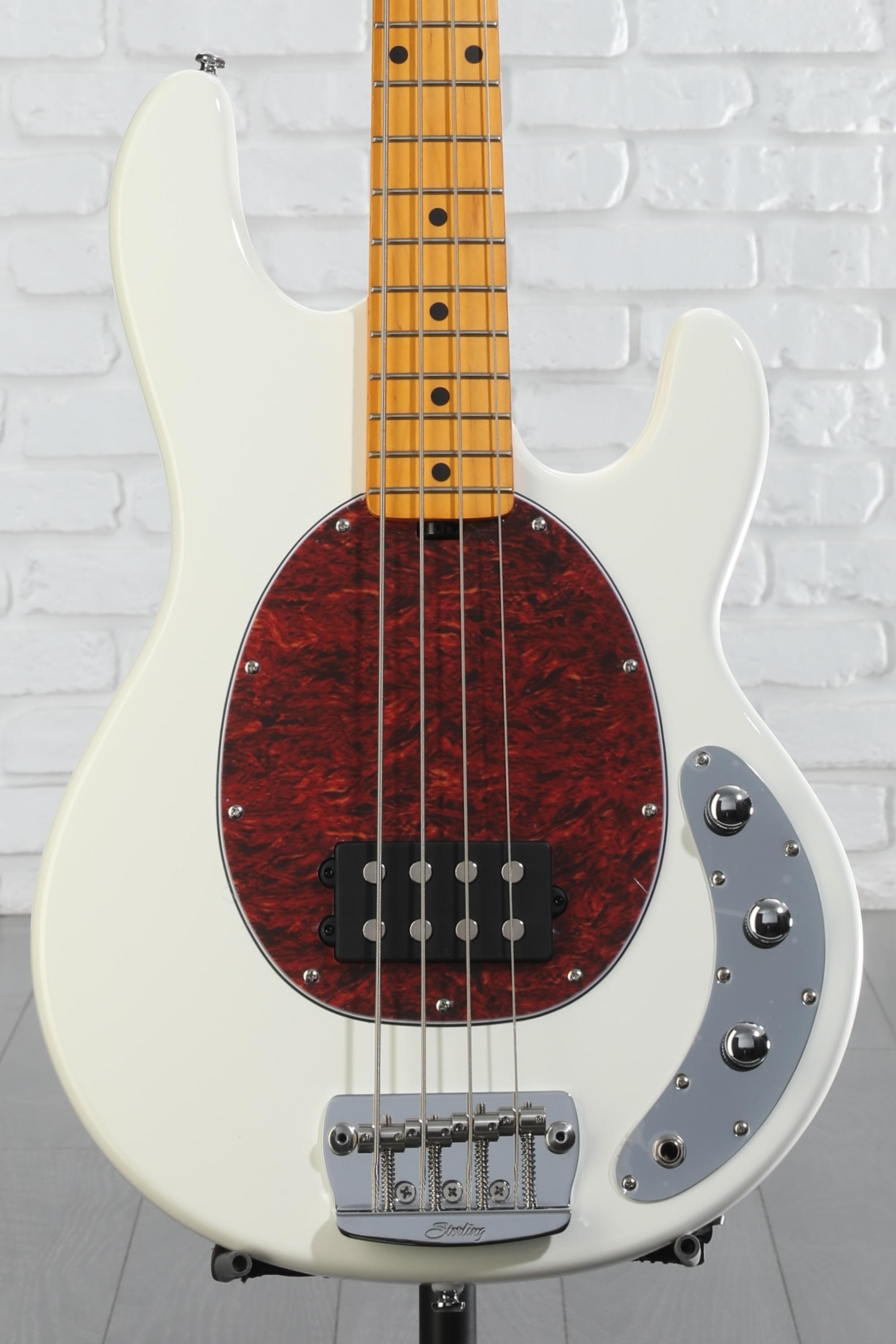 Stingray Classic RAY24CA | Basses | Sterling by Music Man