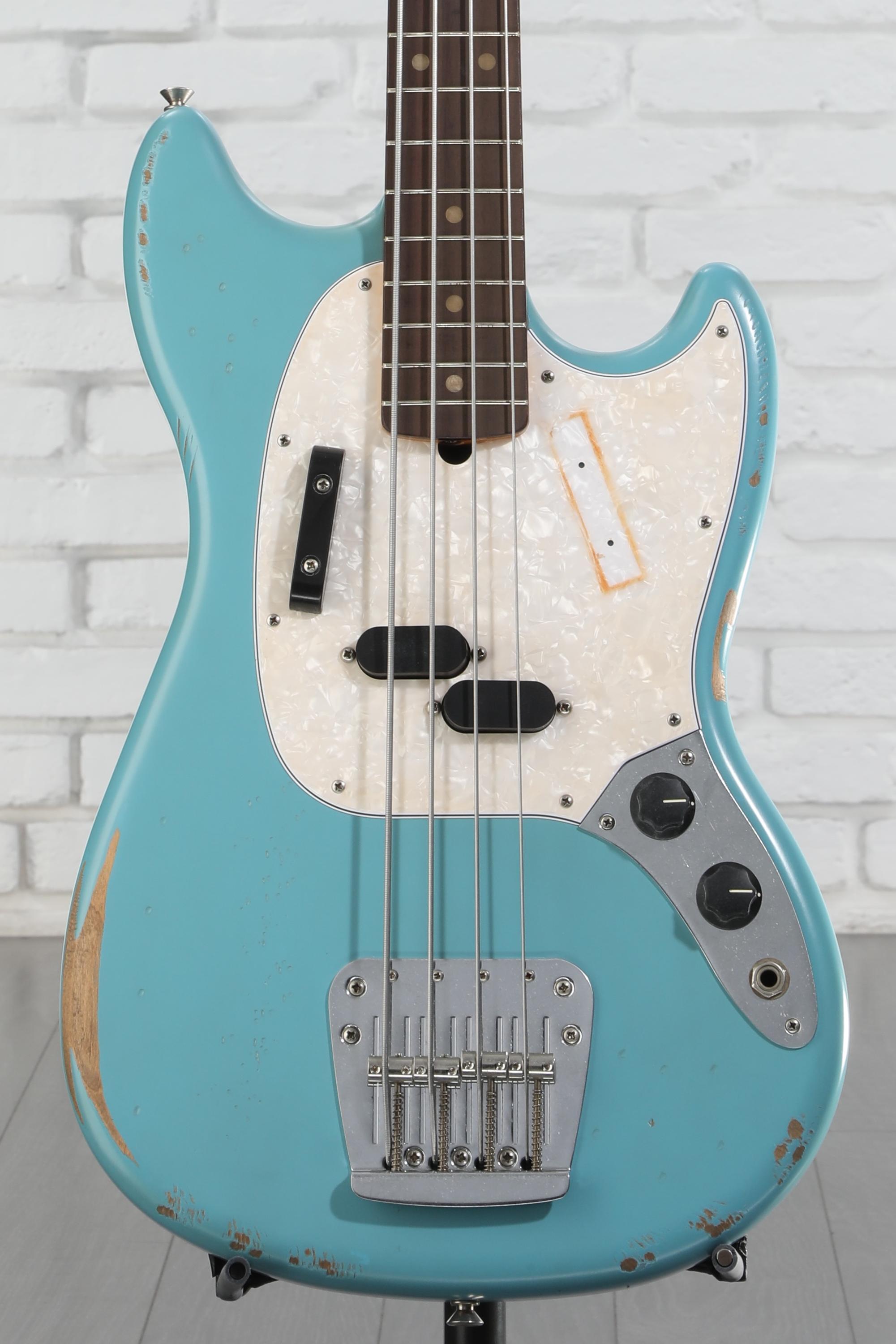 Fender JMJ Road Worn Mustang Bass Guitar - Faded Daphne Blue