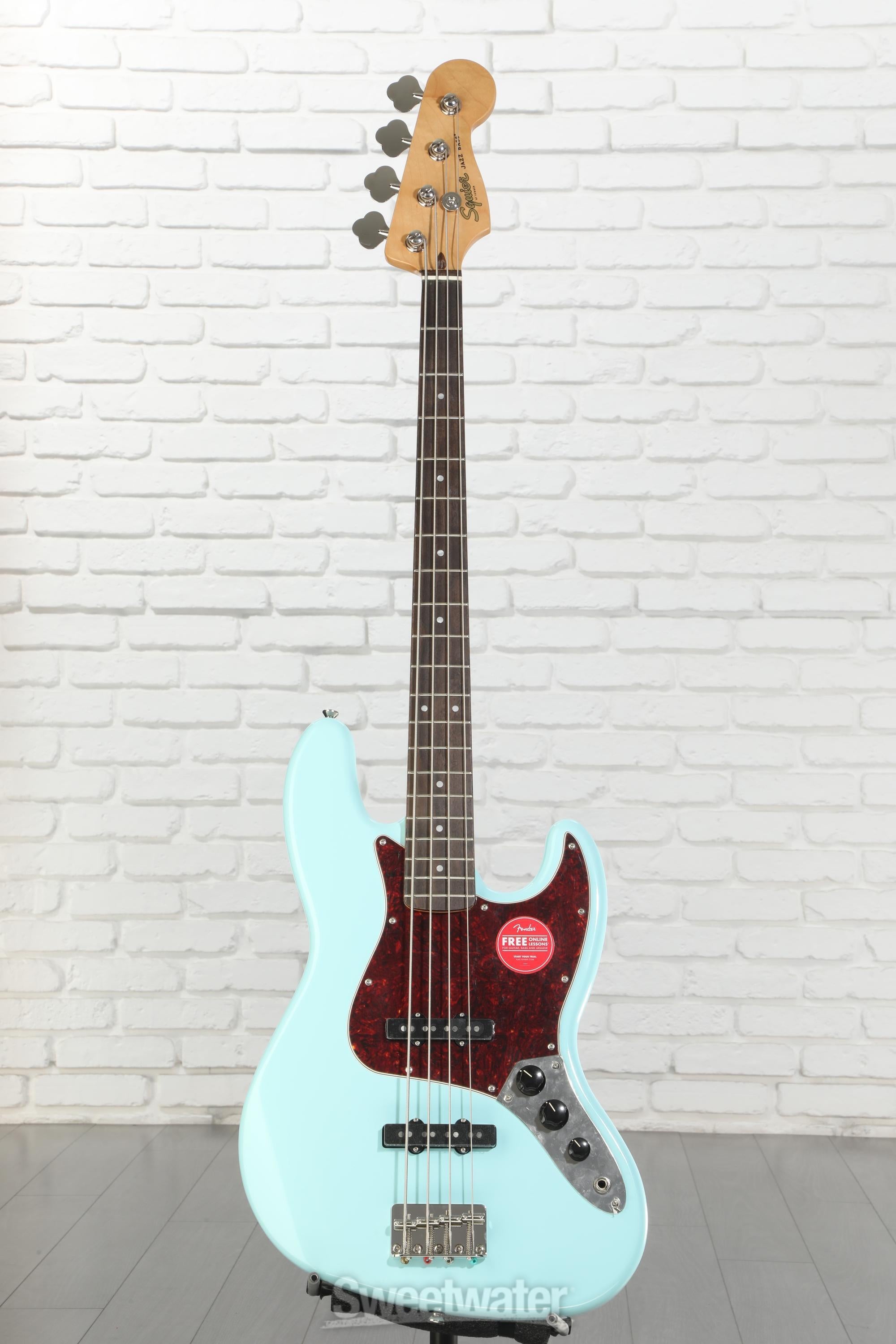 ベース Squier ClassicVibe '60s Jazzbass Amazon.com: Squier Classic Vibe 60s Jazz Bass, 3-Color Sunburst