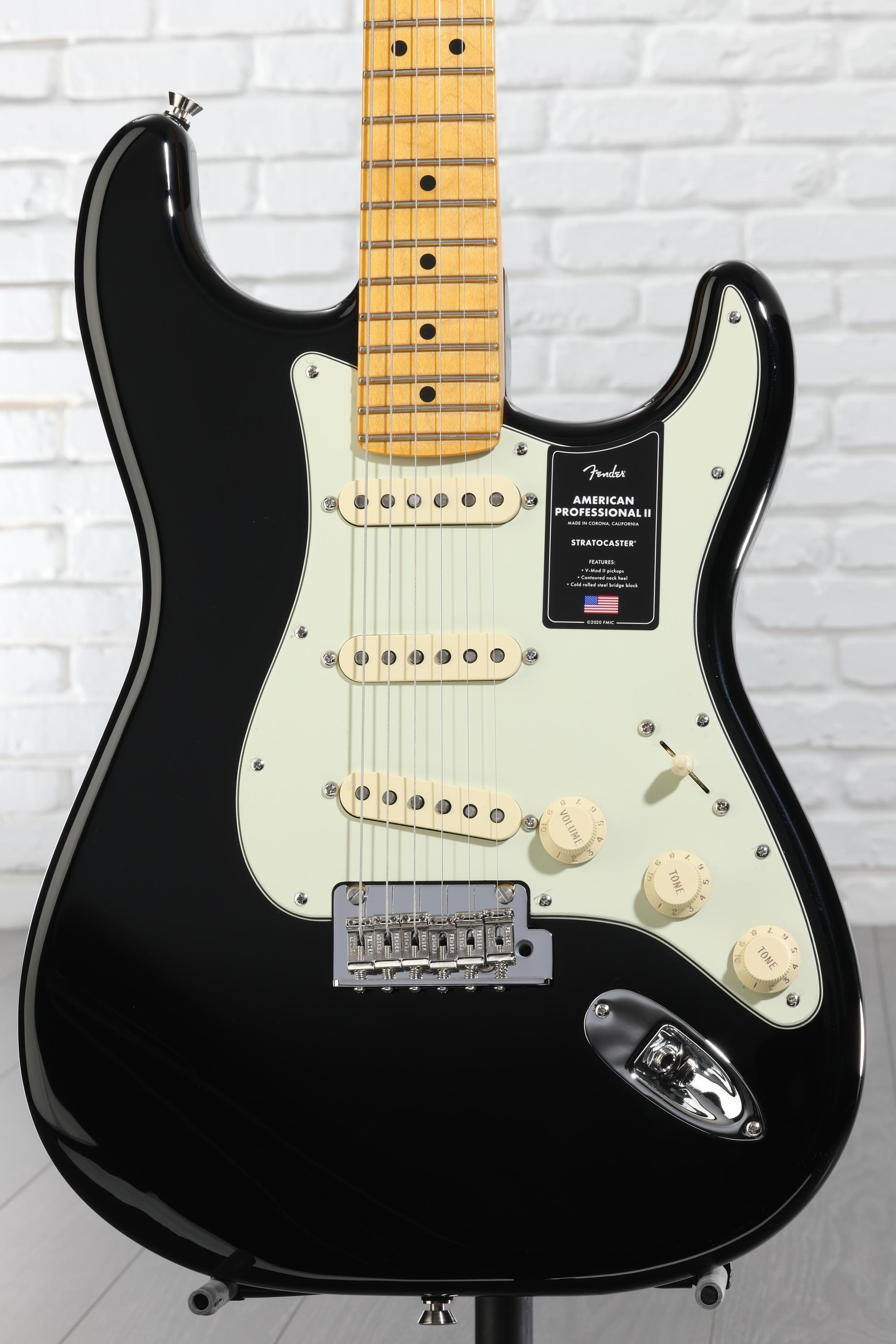Fender American Professional II Stratocaster - Black with Maple