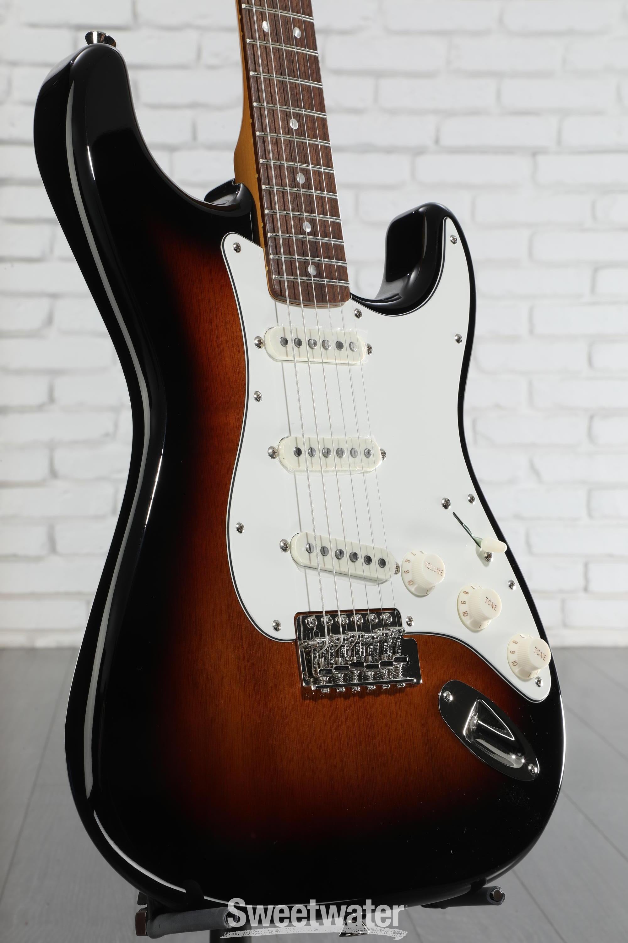 Squier Classic Vibe '60s Stratocaster - 3-Color Sunburst