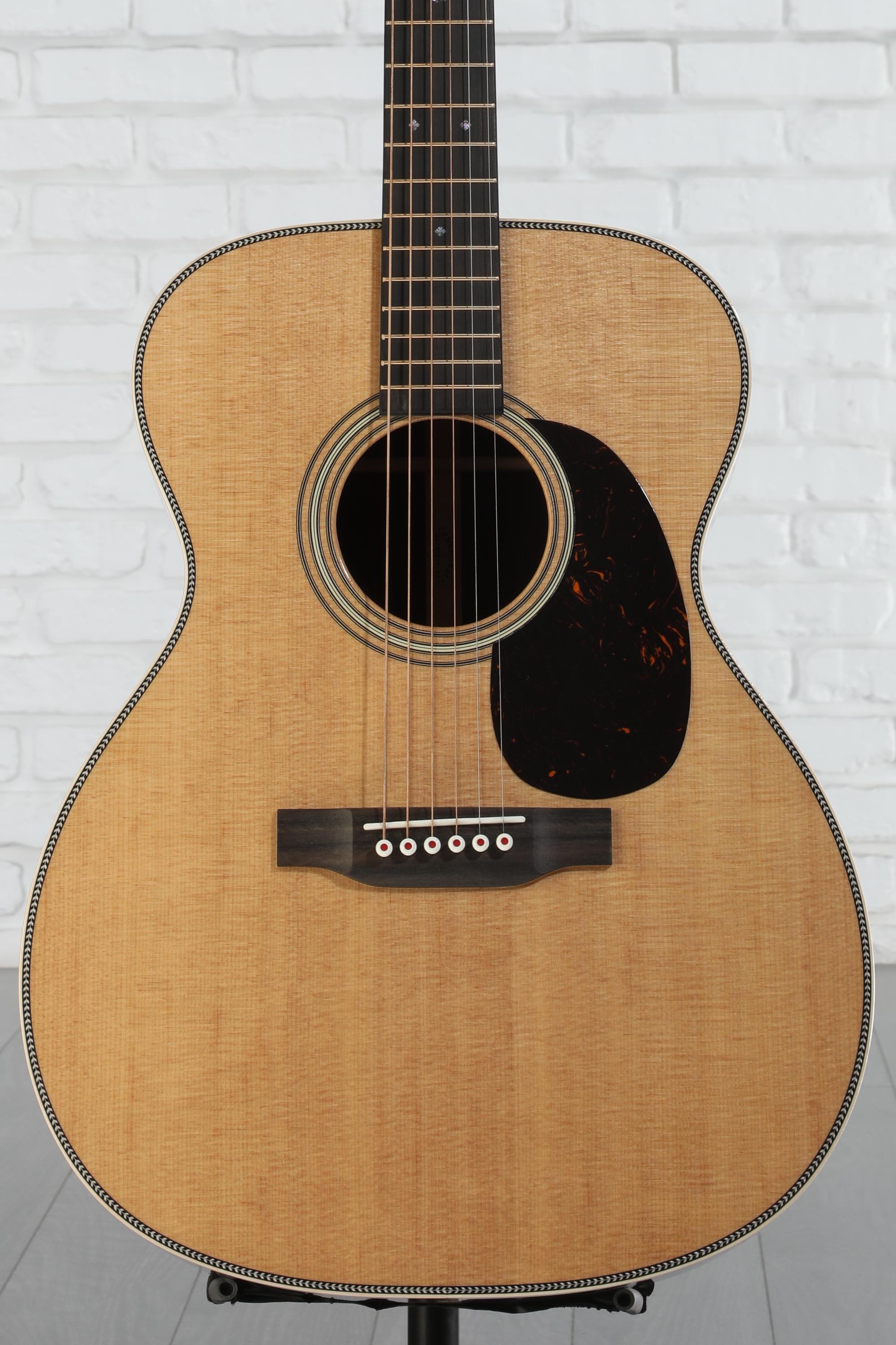 Martin 000-28 Modern Deluxe Acoustic Guitar - Natural