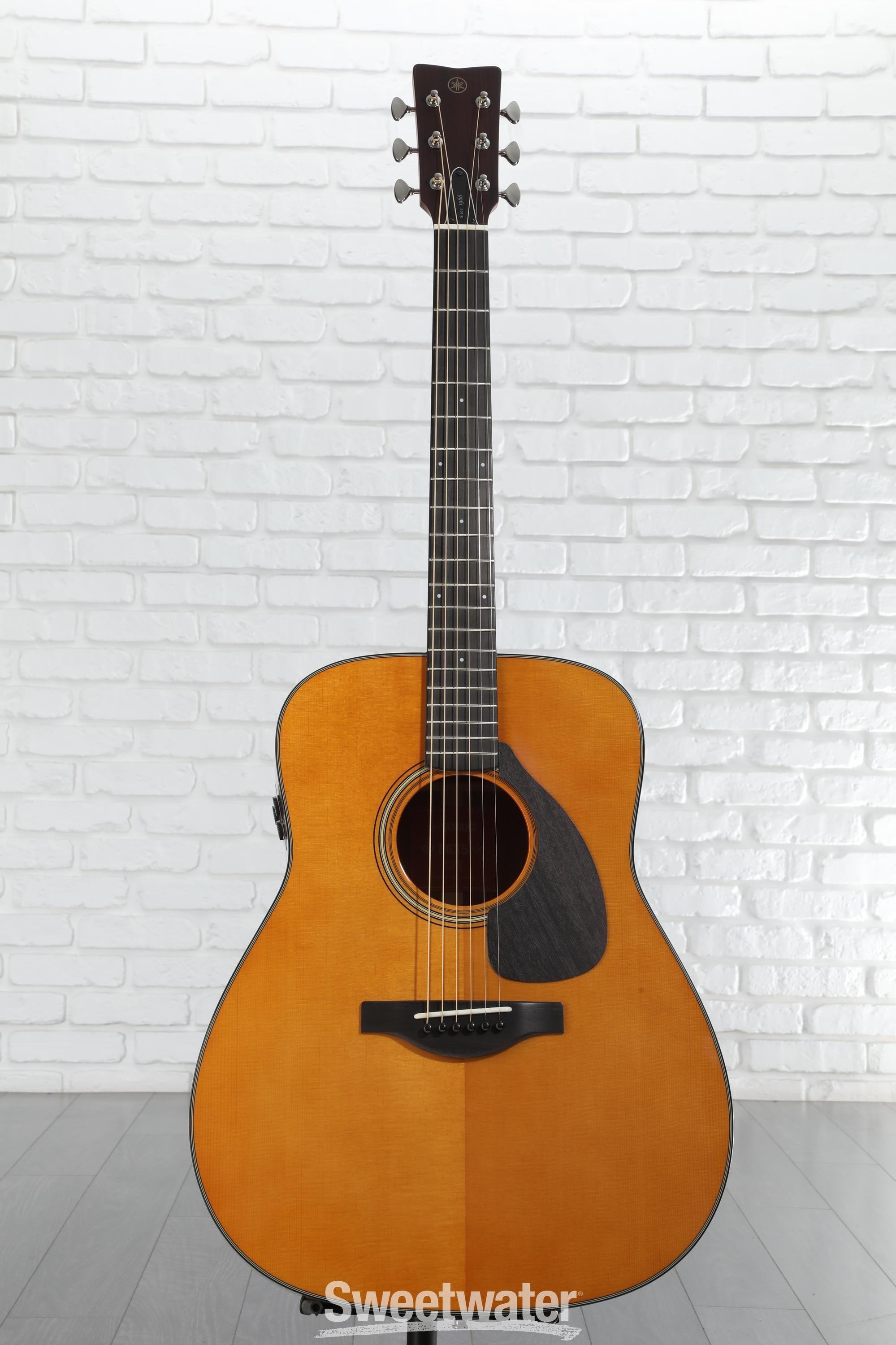 YAMAHA　FGX5 Yamaha Red Label FGX5 Acoustic Guitar - Natural | Sweetwater