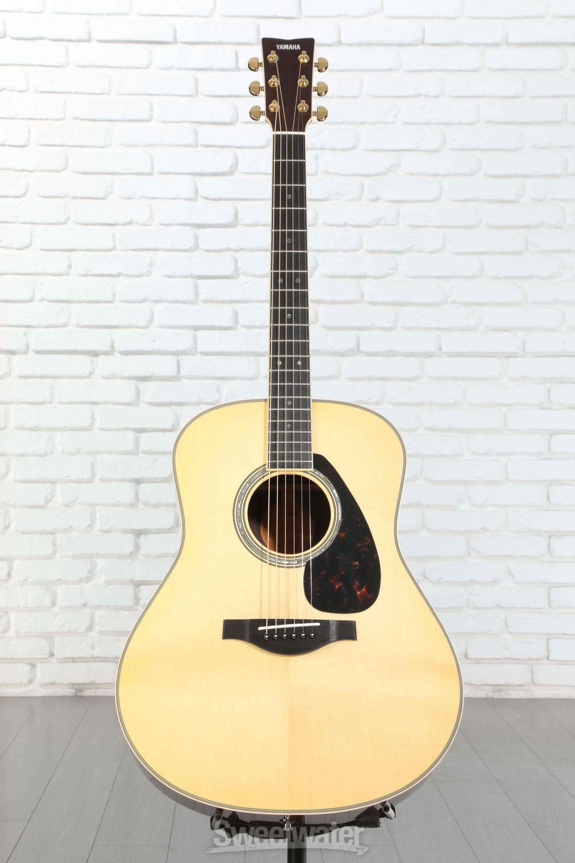 Yamaha LL16 ARE Original Jumbo Acoustic-electric Guitar - Natural