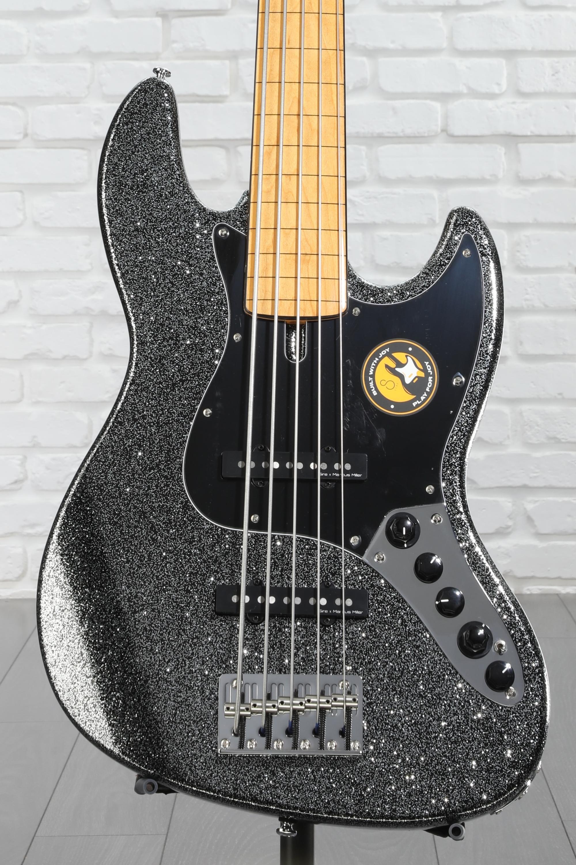 Sire Marcus Miller V7 2nd Generation Alder 5-string Fretless