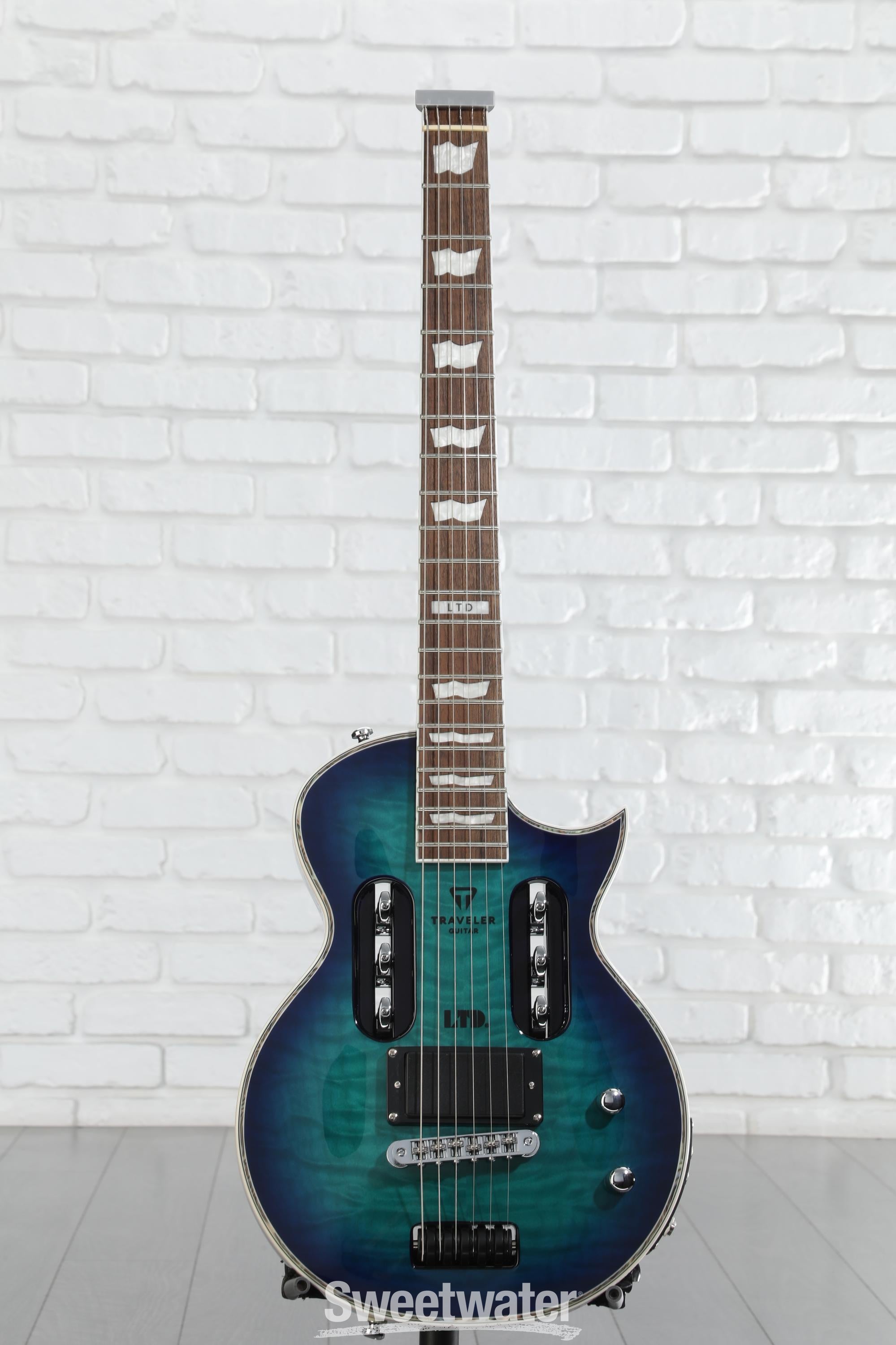 Used Seagull S6 SPRUCE TRANS BLUE BURST GT Solid Top