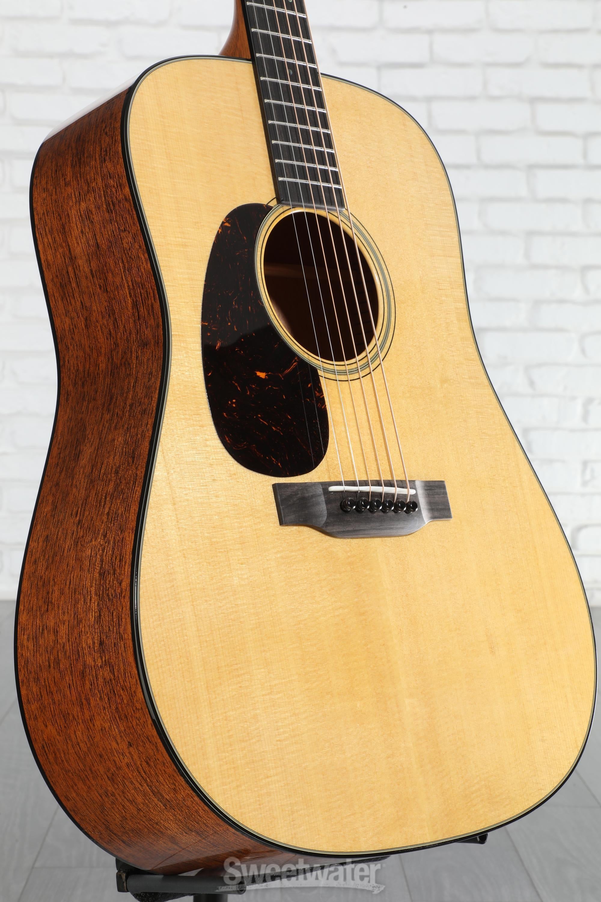 Martin D-18 Standard Series Left-handed Acoustic Guitar - Natural