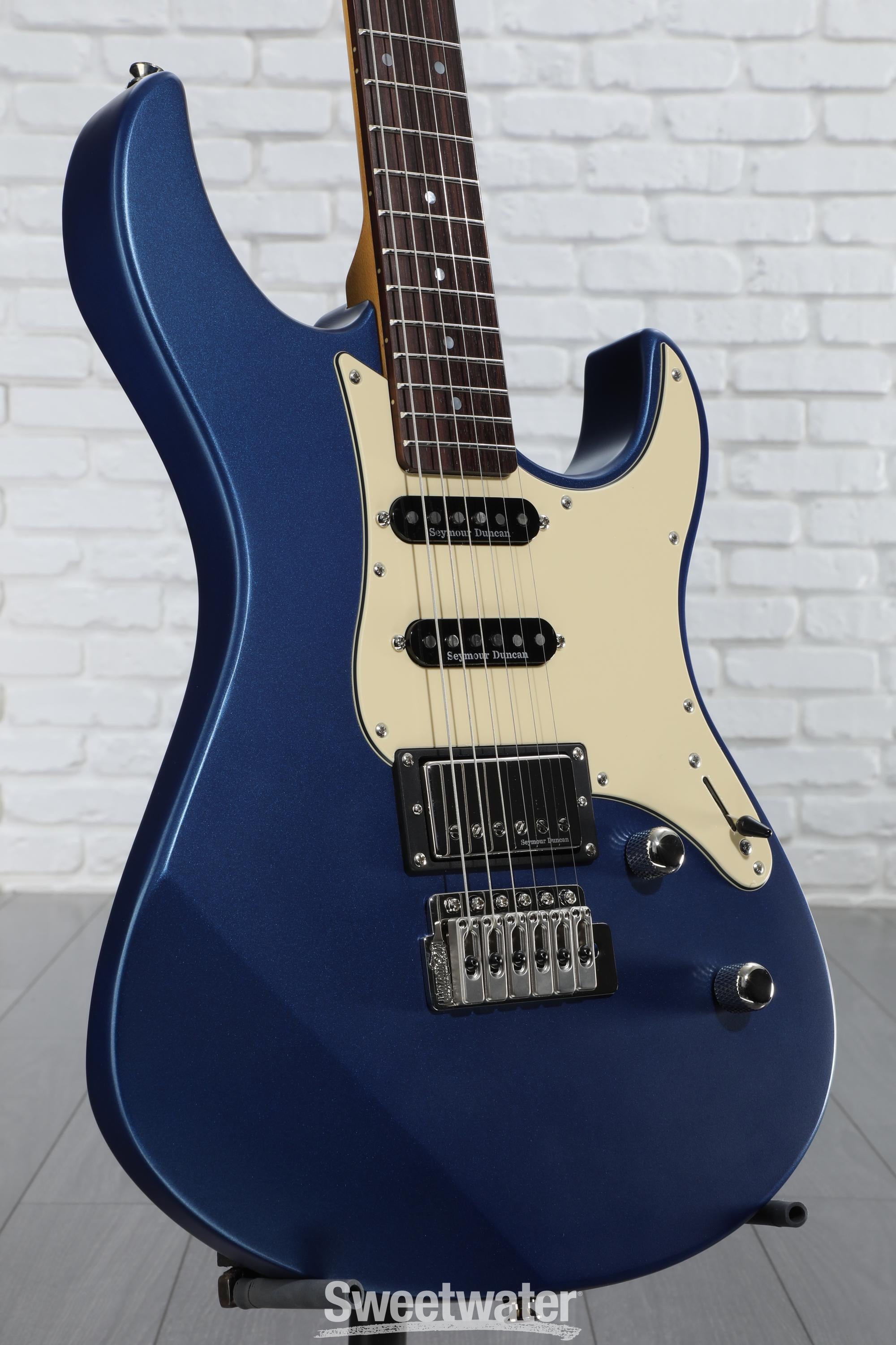 Yamaha PAC612VIIX Pacifica Electric Guitar - Matte Silk Blue