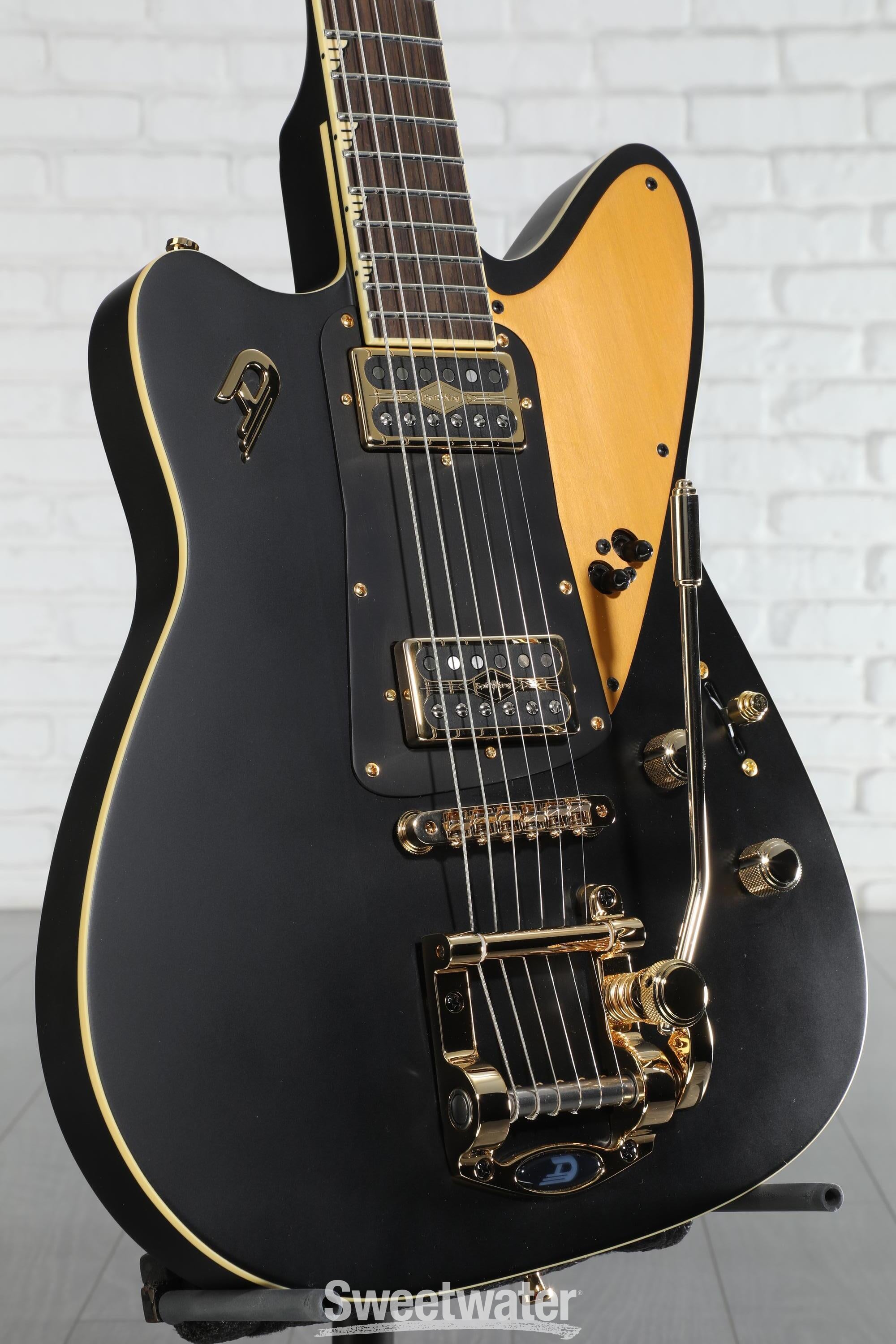 ギター Duesenberg Duesenberg Falken Solidbody Electric Guitar - Black with Gold