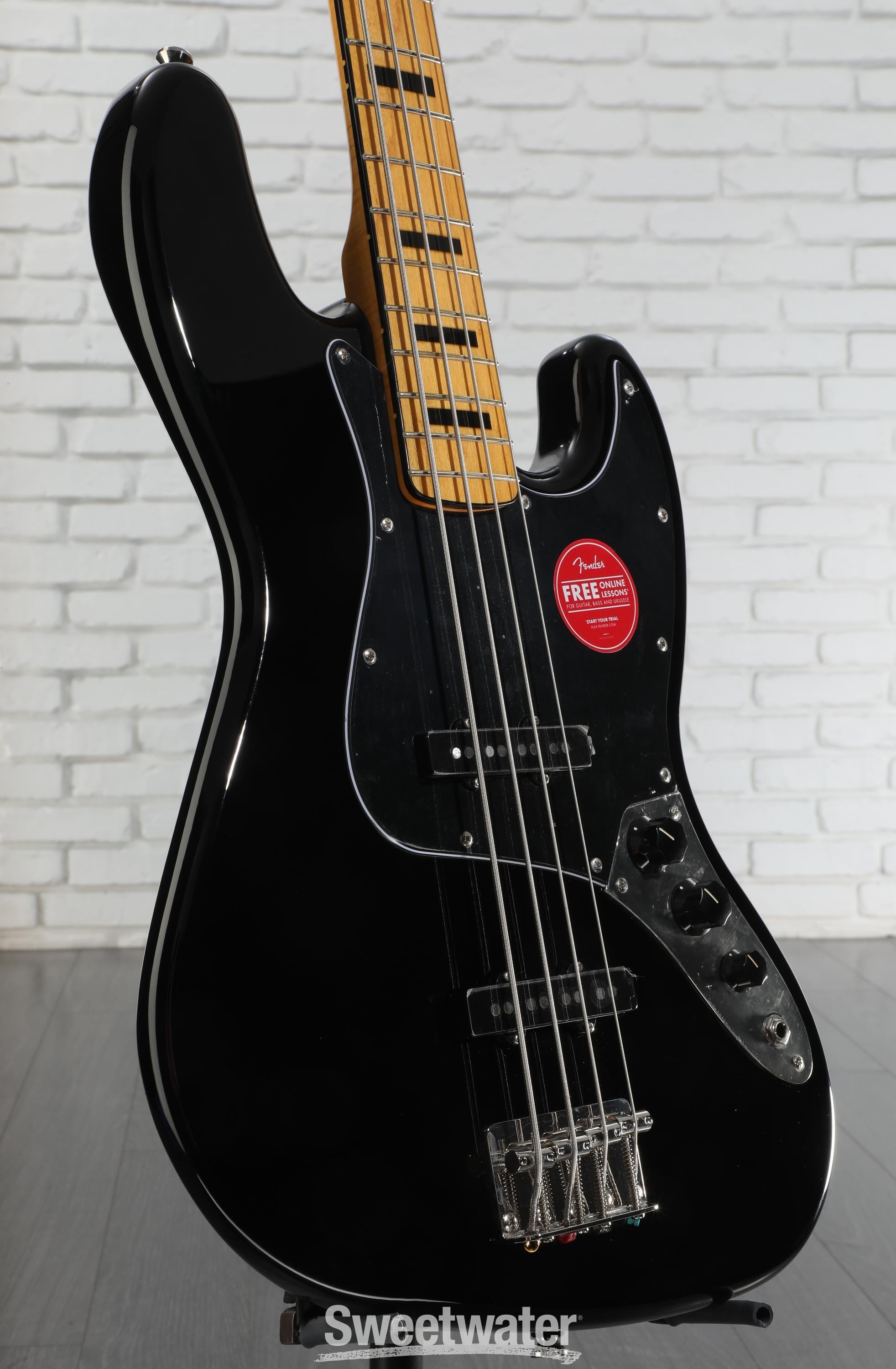 新品級 squier classic vibe '70s jazz bass Amazon.com: Squier Classic Vibe 70s Jazz Bass, Natural