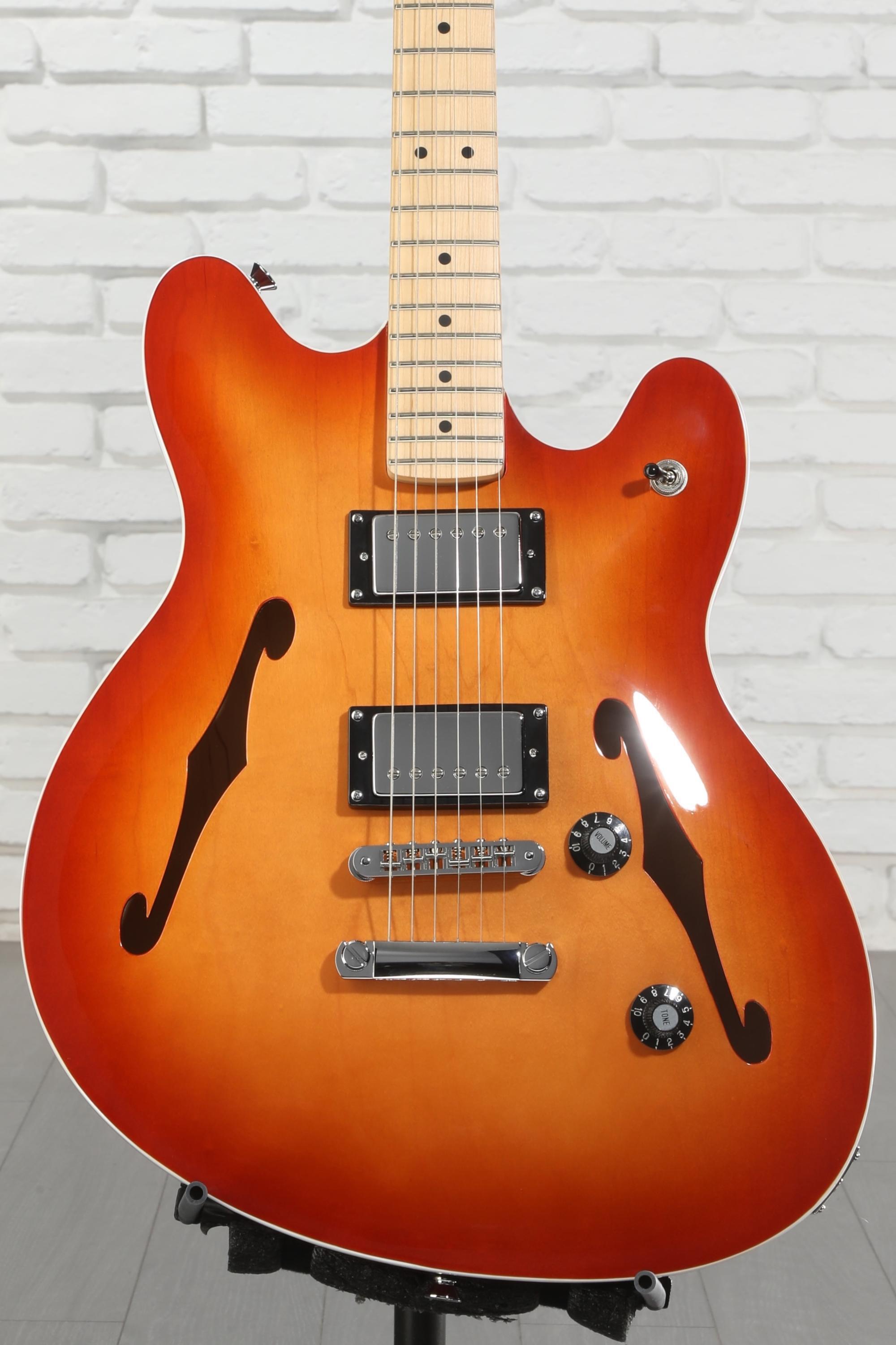 Squier Affinity Series Starcaster Deluxe Semi-hollowbody Electric