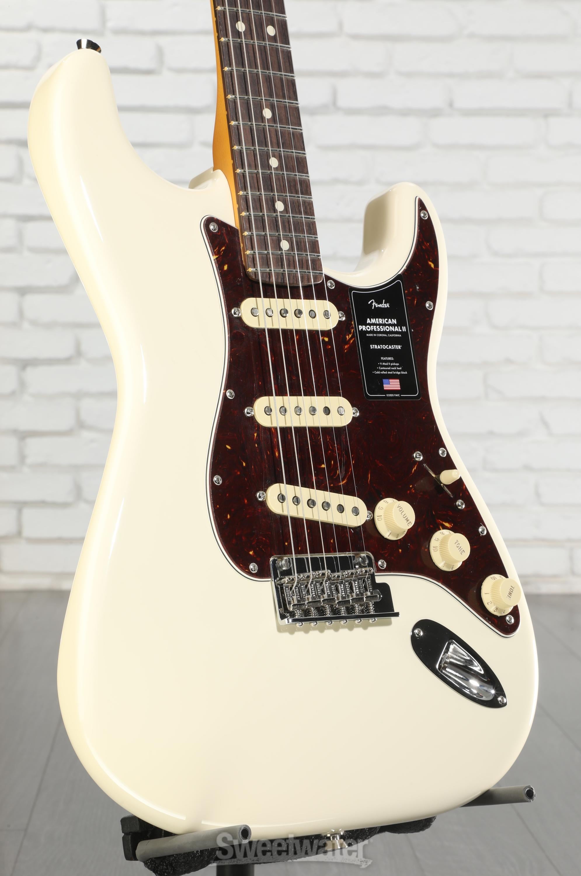 Fender American Professional II Stratocaster - Olympic White with