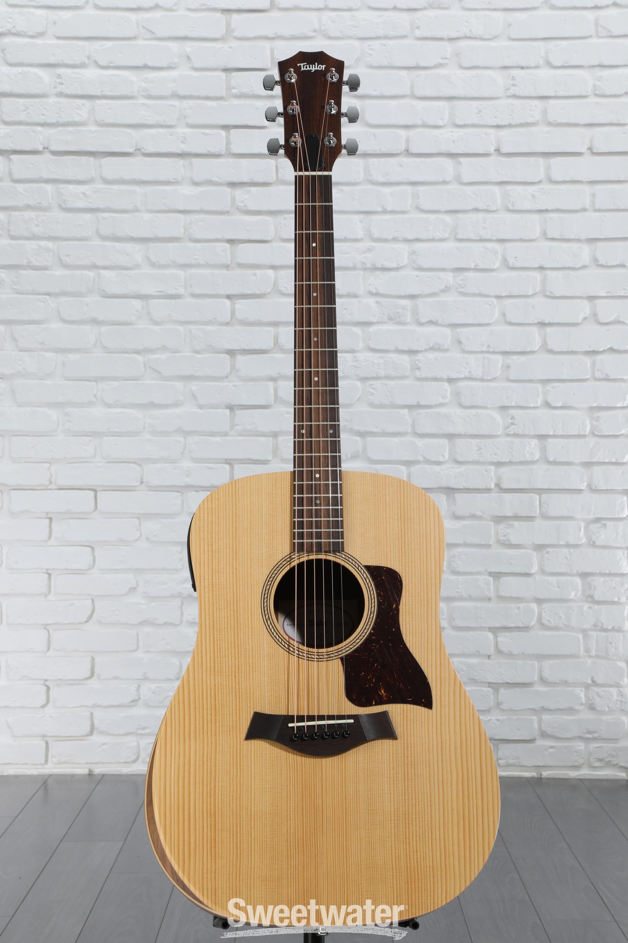 Taylor Academy 10e Acoustic-electric Guitar - Natural