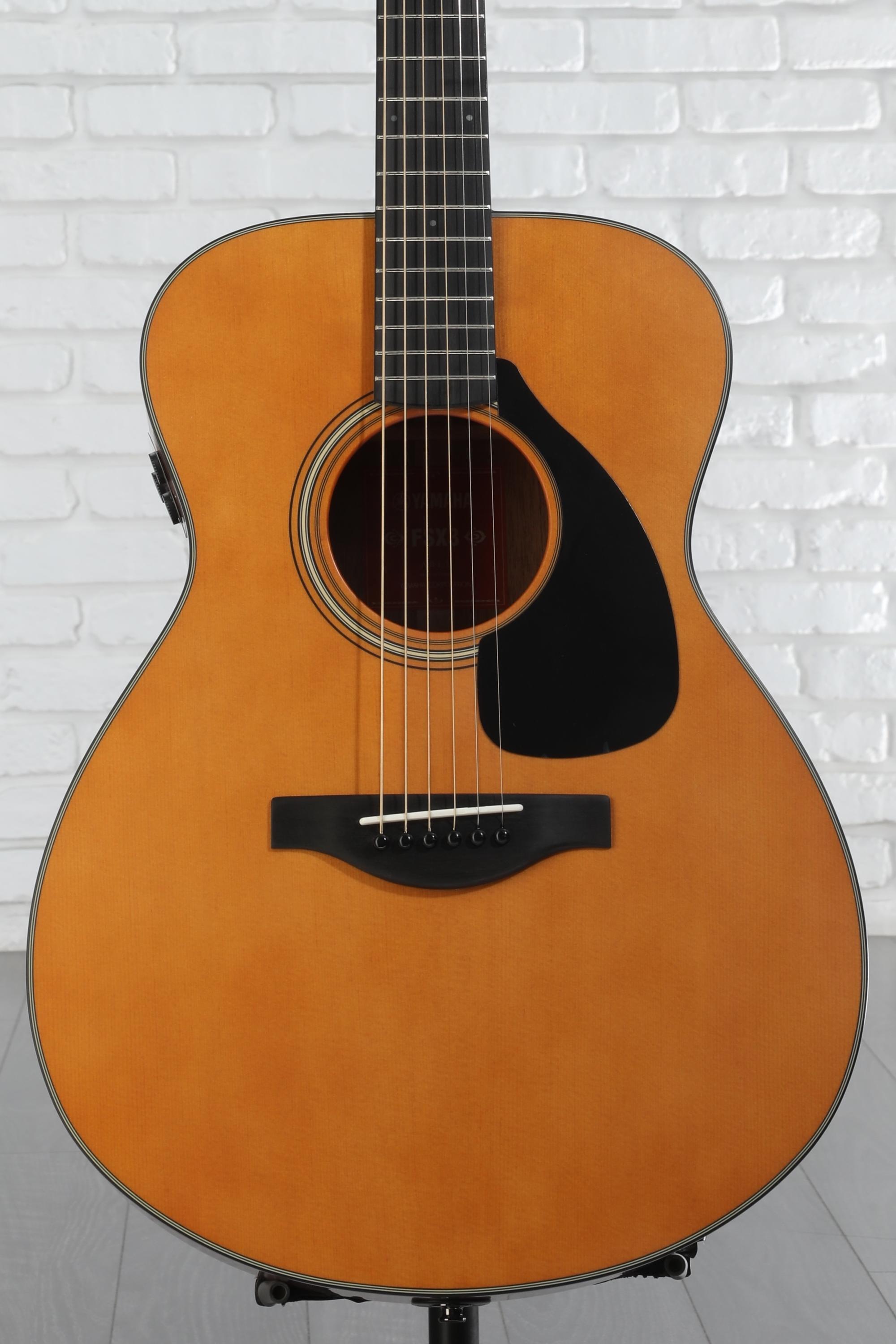 Yamaha Red Label FSX3 Acoustic-electric Guitar - Natural