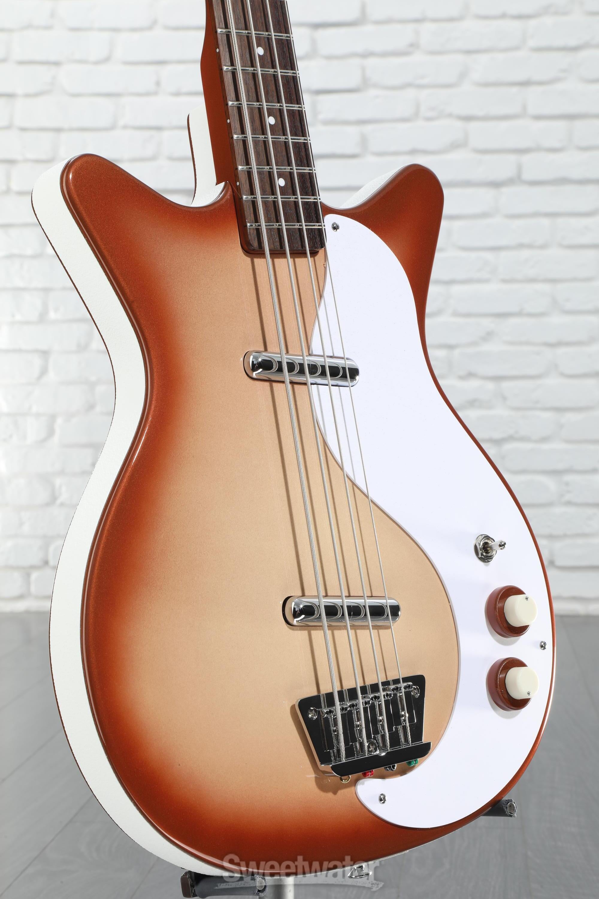 ギター danelectro 59DC Danelectro '59DC Short Scale Bass Guitar - Black Metalflake