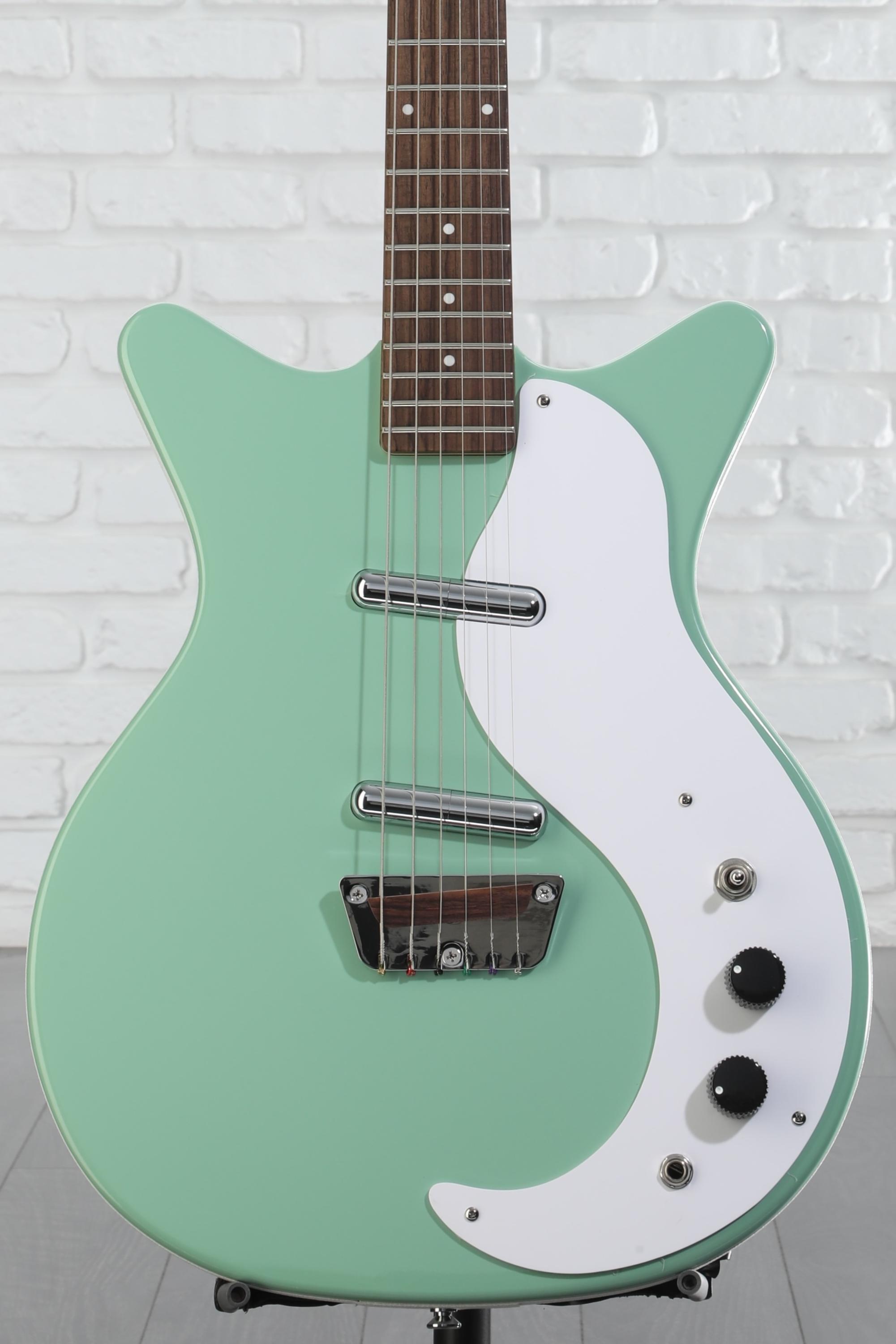 Danelectro 復刻モデル STOCK'59 V.AQUA 美品 Amazon.com: Danelectro Stock '59 Electric Guitar - Aqua