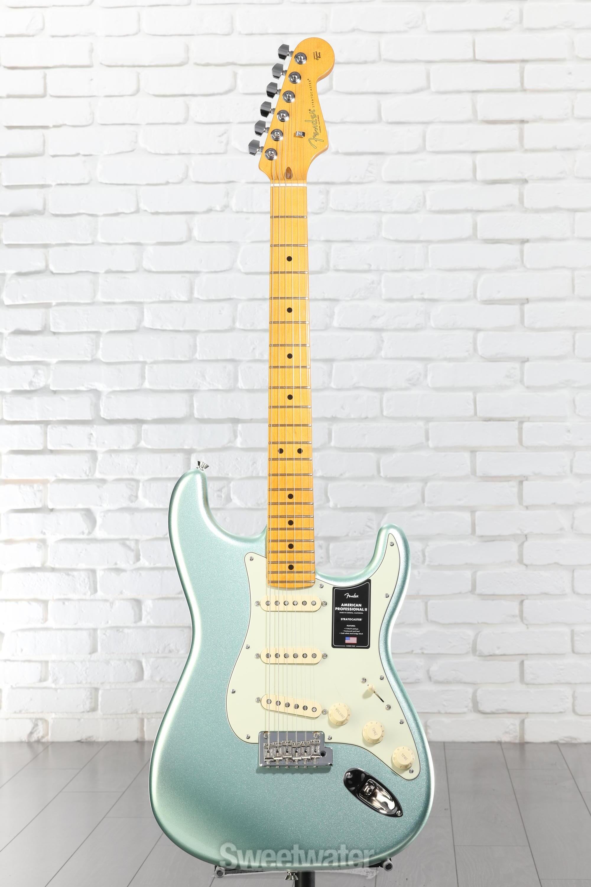 Fender American Professional II Stratocaster - Mystic Surf Green