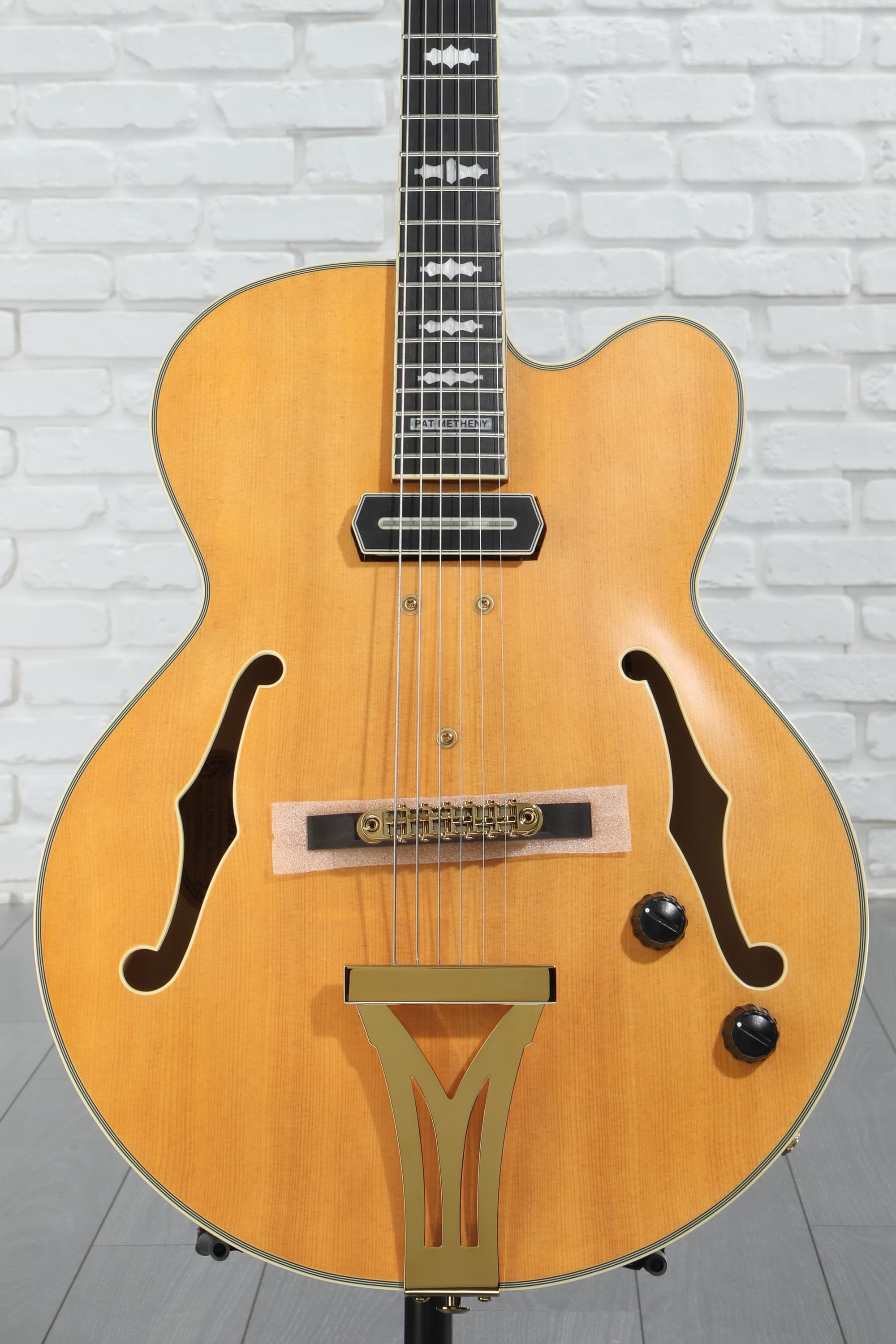 Ibanez PM3C Pat Metheny Signature Hollowbody - Natural Amber