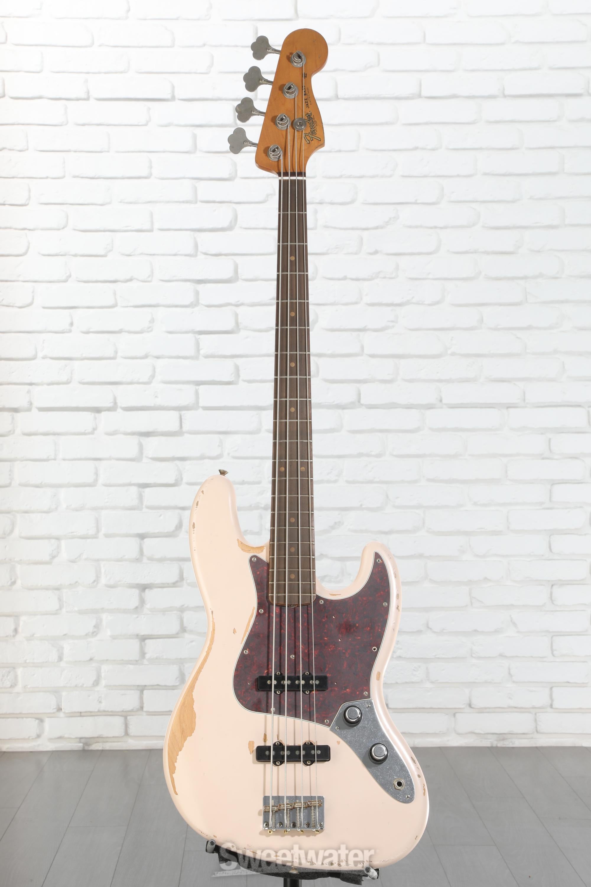 Fender Flea Jazz Bass - Shell Pink, Road Worn Reviews