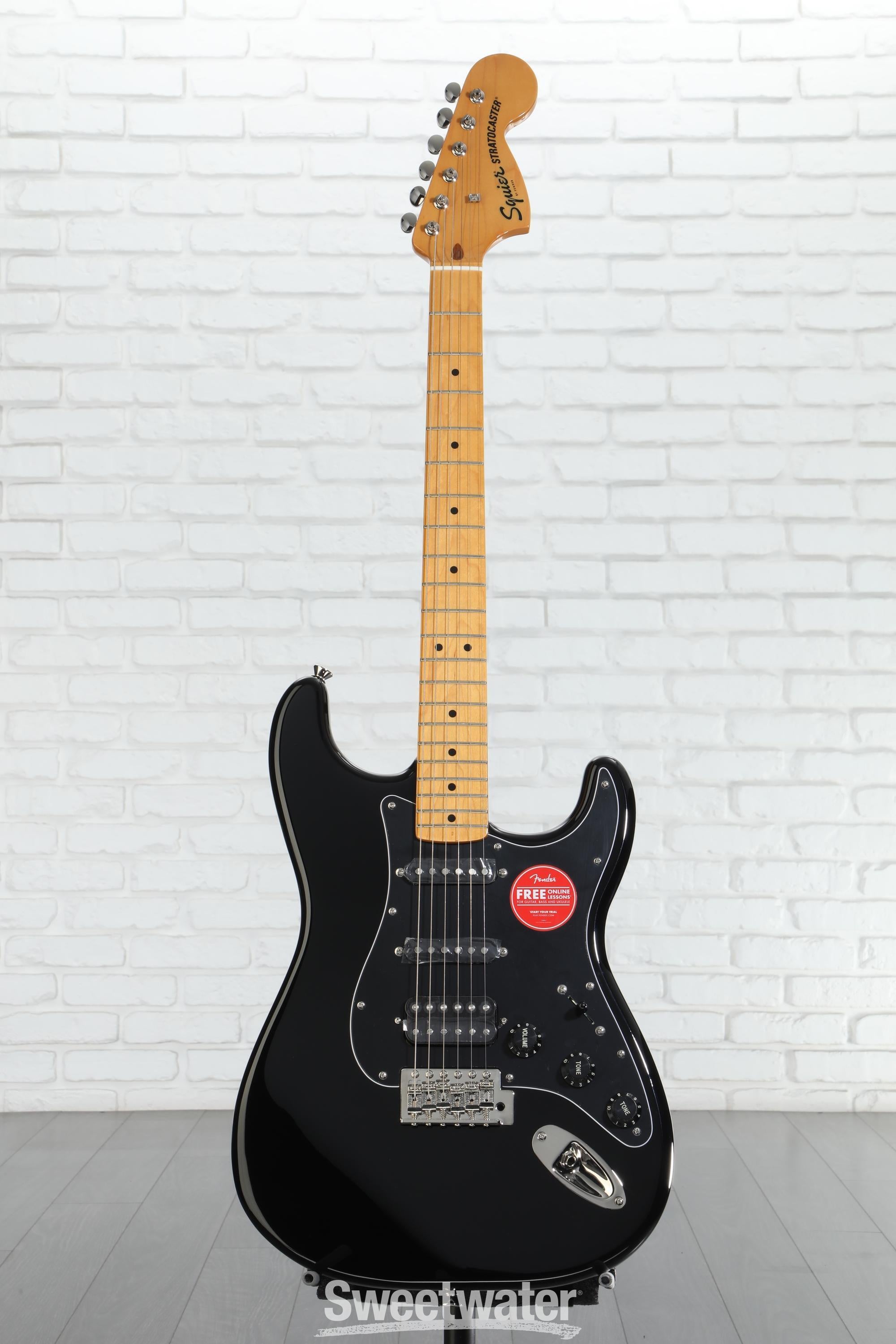 Squier Classic Vibe '70s Stratocaster HSS - Black with Maple