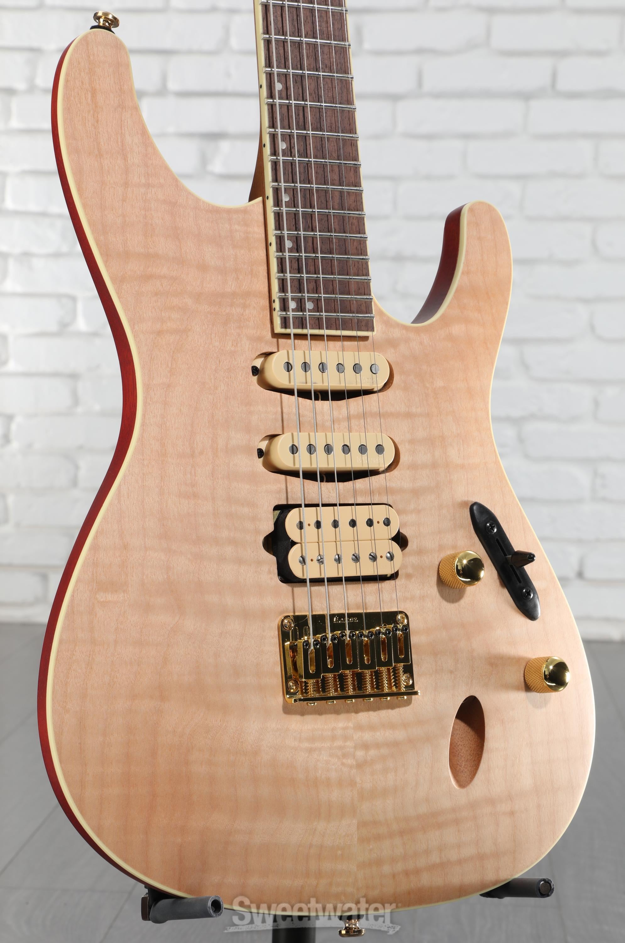 美品　Ibanez アイバニーズ　SEW761FM-NTF Amazon.com: Ibanez Standard 6-String Electric Guitar (Right
