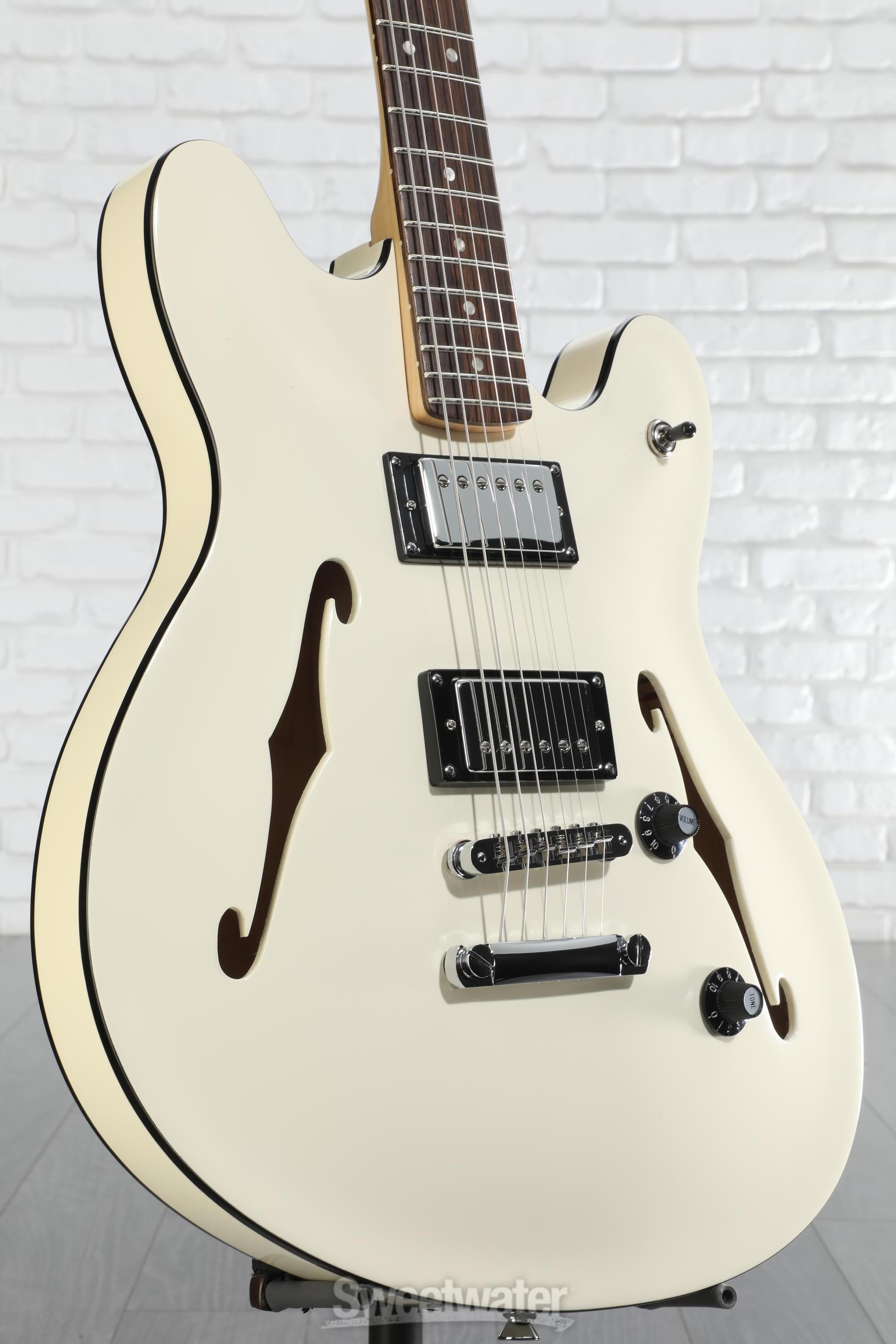 Squier Affinity Series Starcaster Deluxe Semi-hollowbody