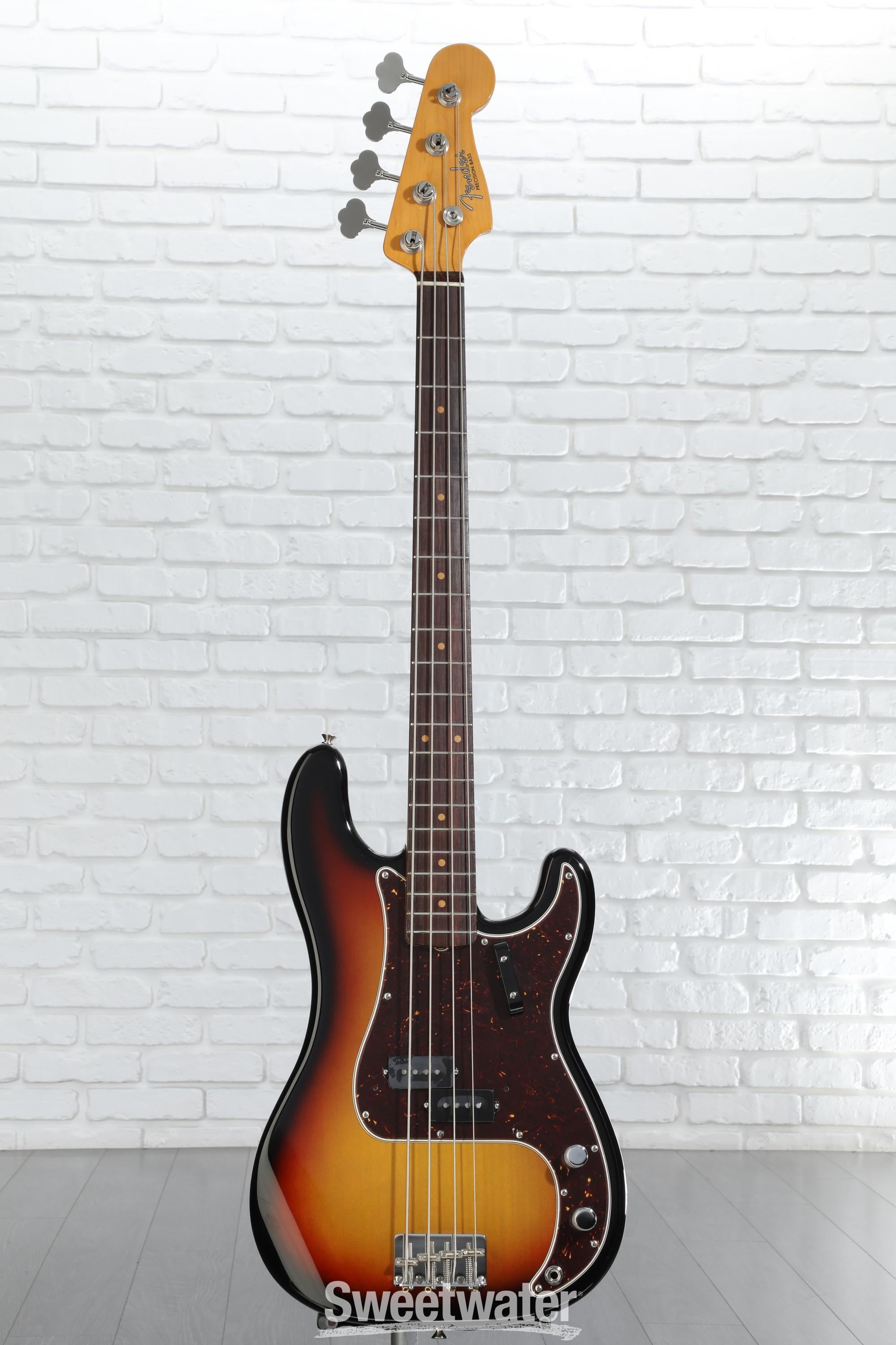 Fender American Vintage II 1960 Precision Bass - 3-tone