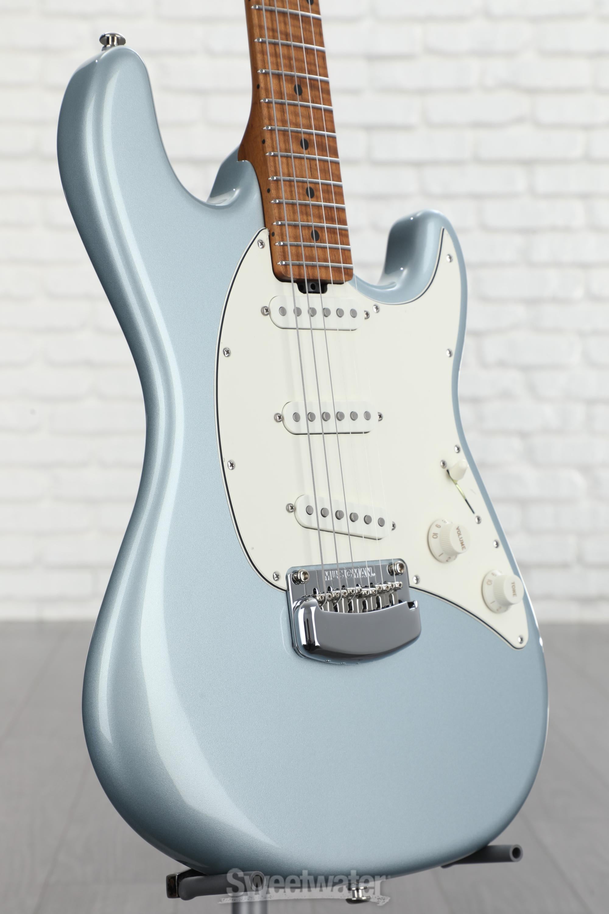 ギター Music Man Cutlass RS SSS Firemist Silver Music Man Cutlass RS SSS Trem Firemist Silver – Chicago