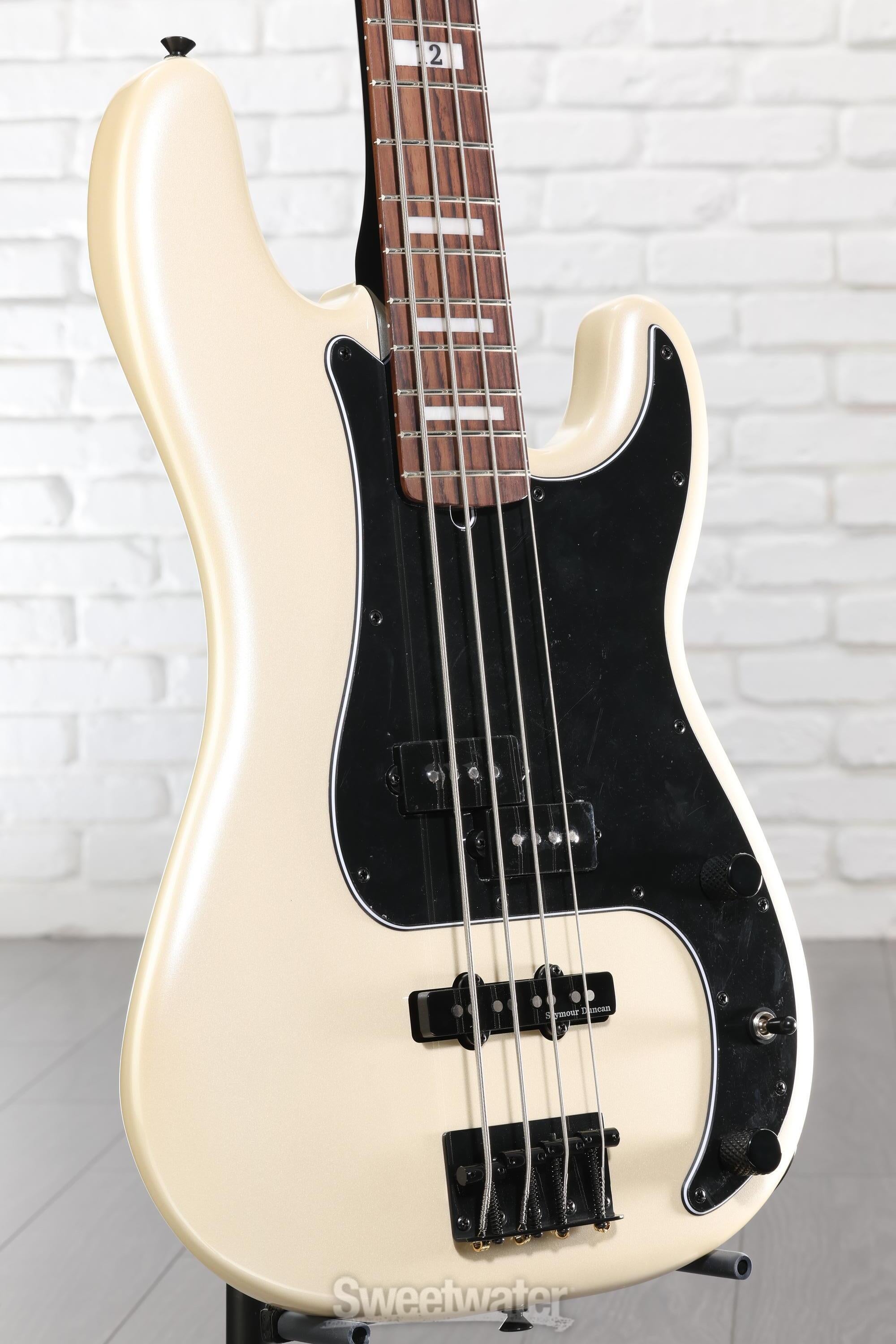 Fender Duff McKagan Deluxe Precision Bass - White Pearl | Sweetwater